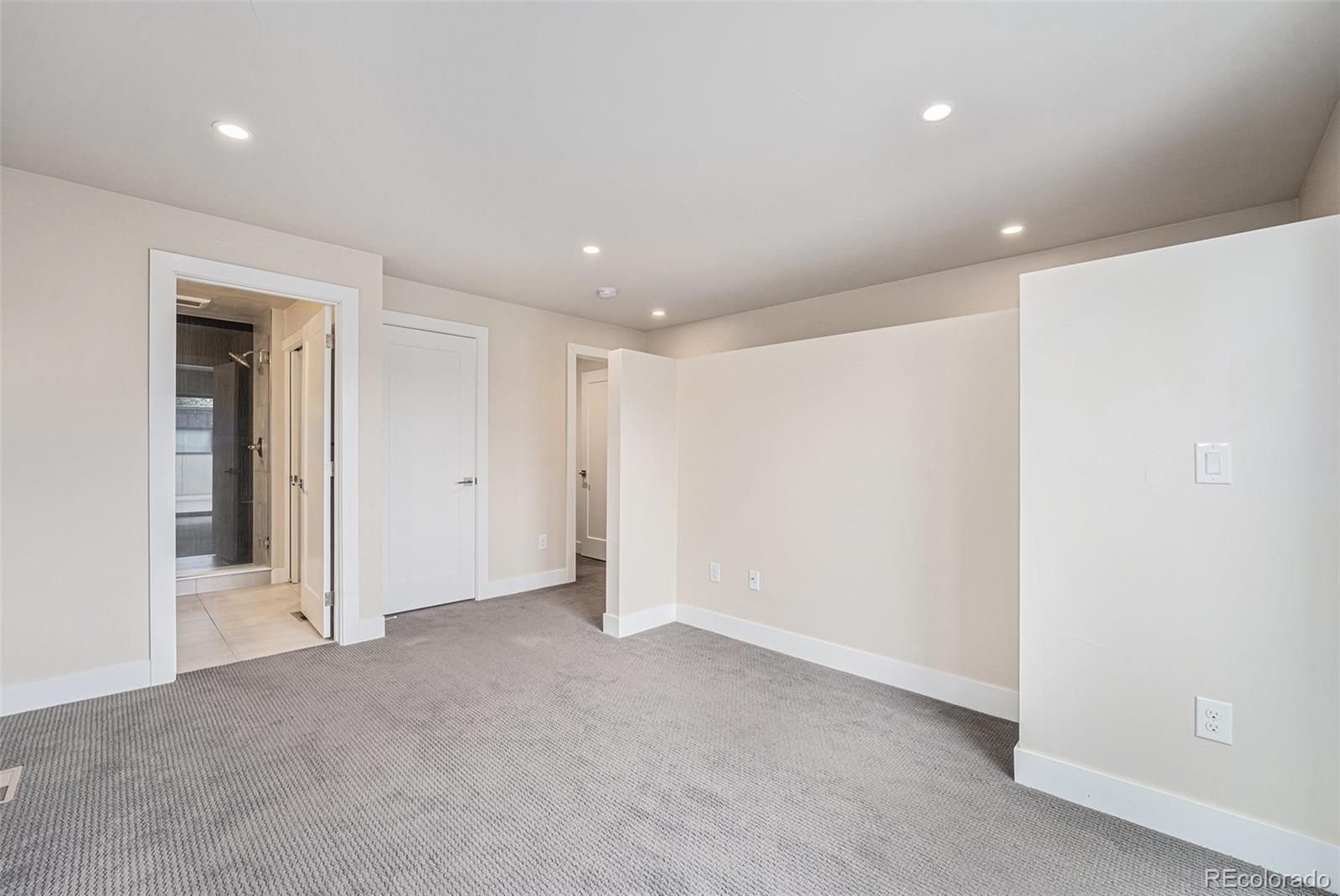 MLS Image #12 for 409  harrison street,denver, Colorado