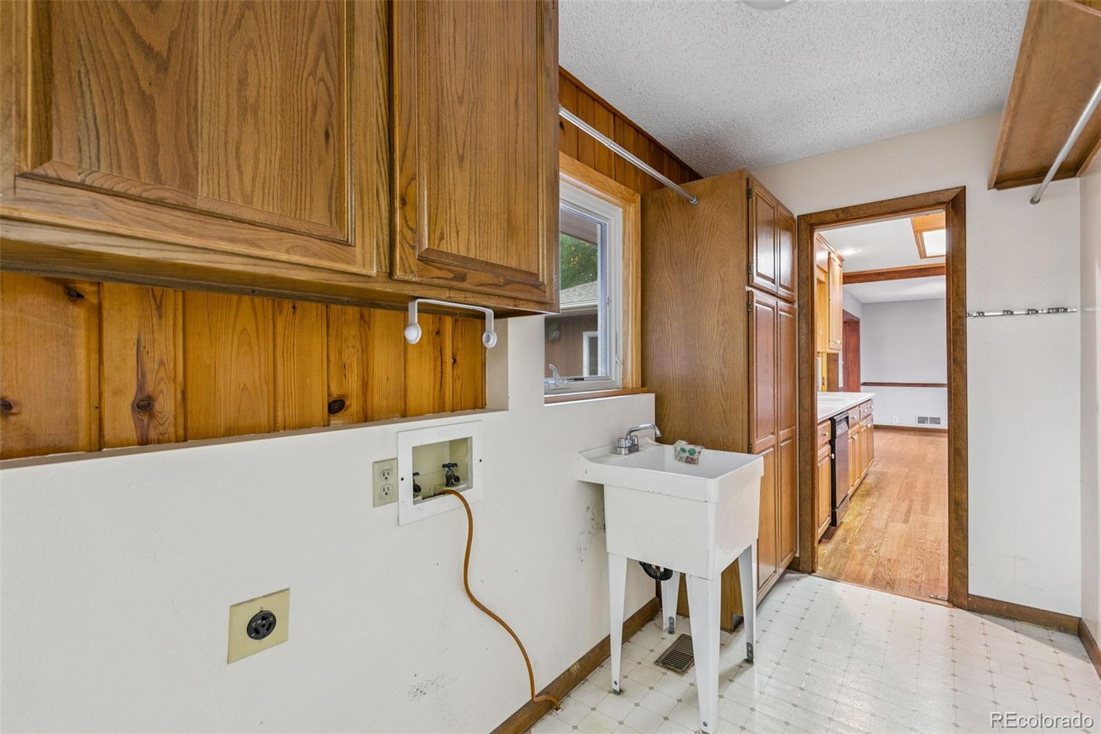 MLS Image #16 for 2835 n chelton road,colorado springs, Colorado