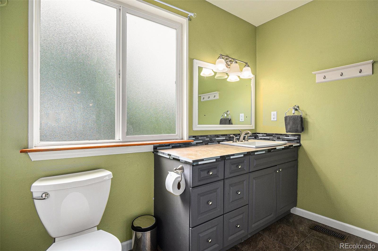 MLS Image #13 for 17423 e chenango drive,aurora, Colorado