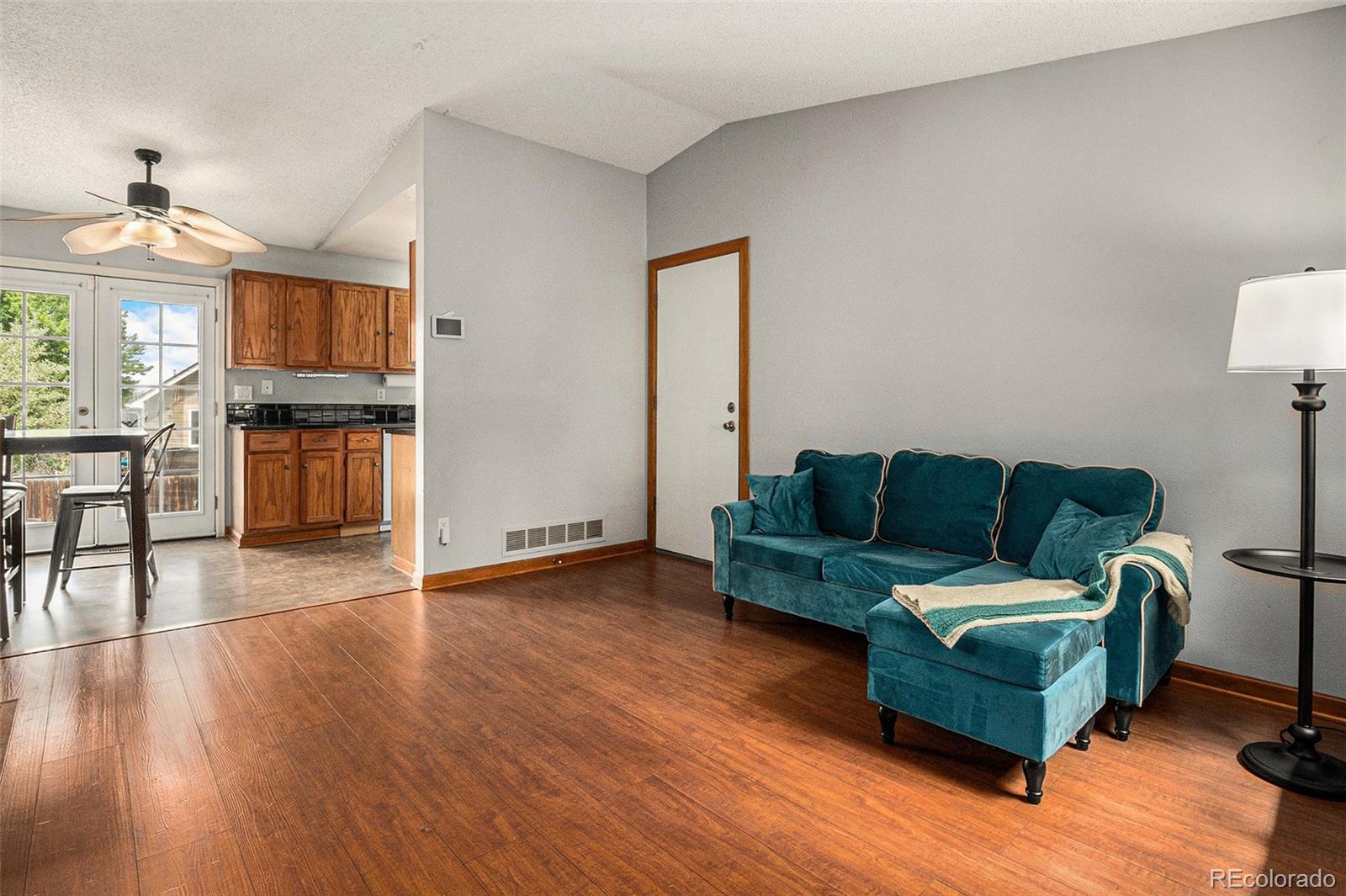 MLS Image #3 for 17423 e chenango drive,aurora, Colorado