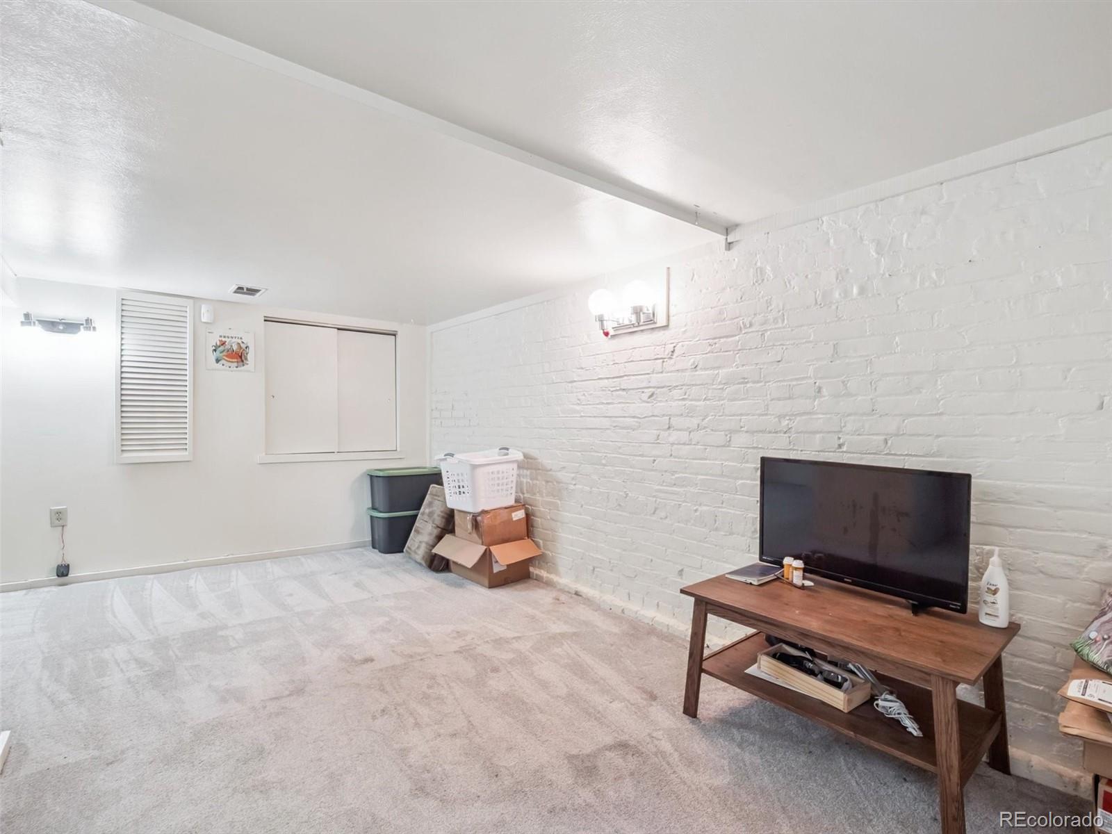 MLS Image #8 for 511 n washington street,denver, Colorado