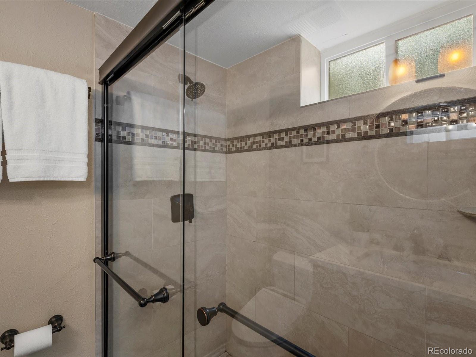 MLS Image #23 for 7085 w 71st avenue,arvada, Colorado