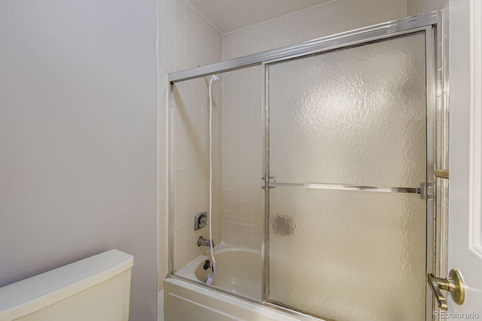 MLS Image #6 for 12440 e pacific circle,aurora, Colorado