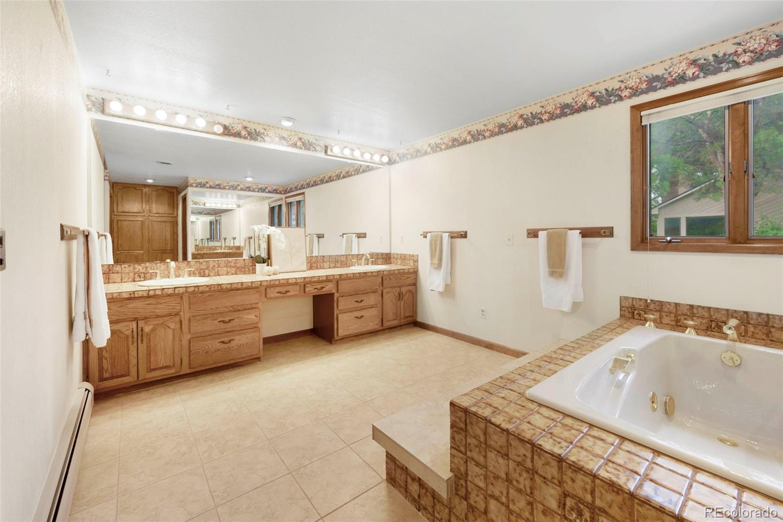 MLS Image #21 for 3920 s eagle street,aurora, Colorado