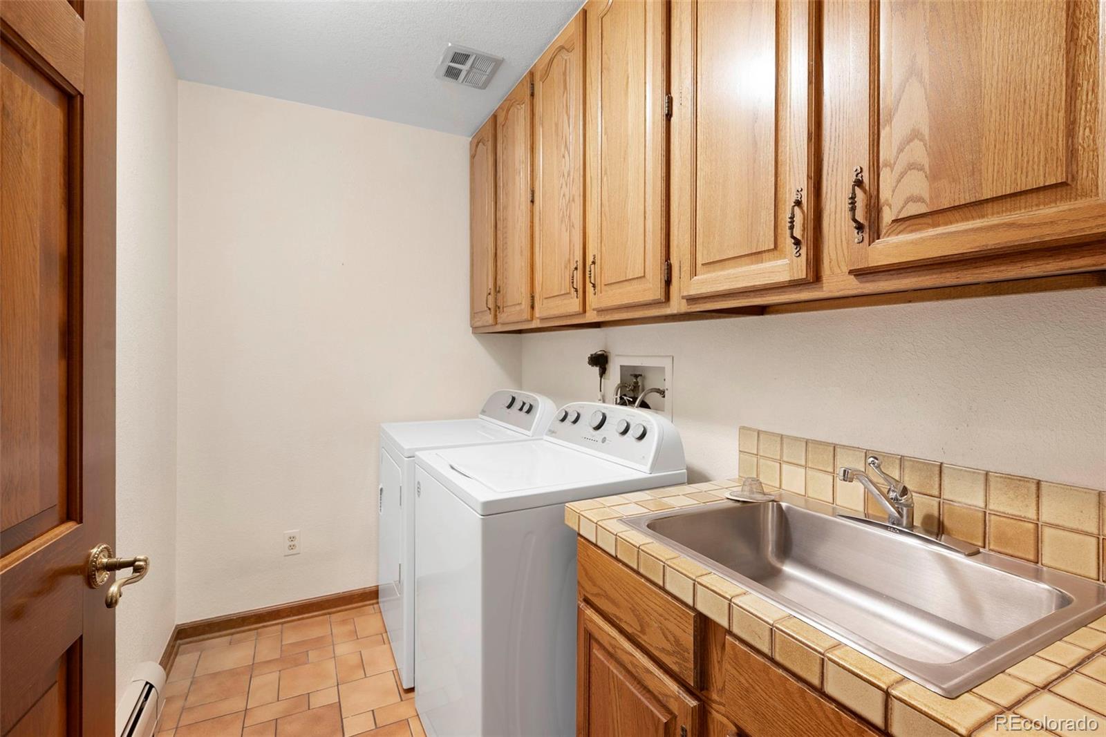MLS Image #28 for 3920 s eagle street,aurora, Colorado