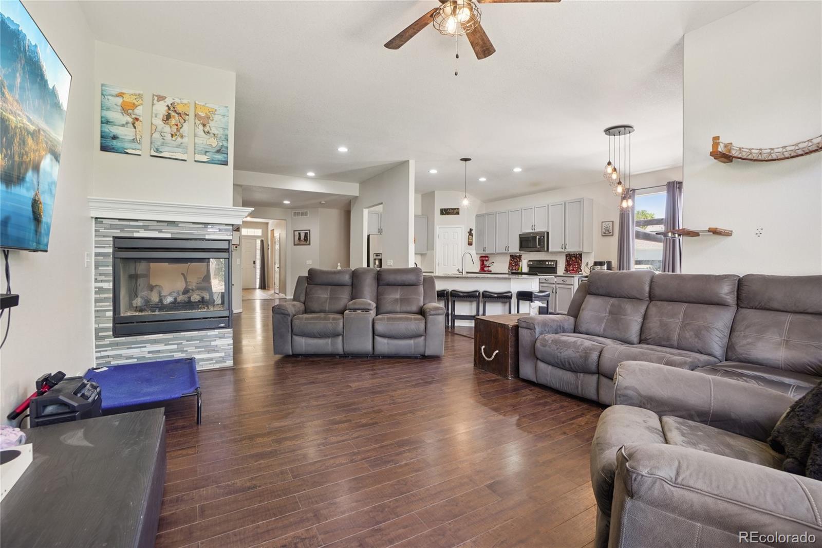 MLS Image #5 for 207  harrow court,brighton, Colorado