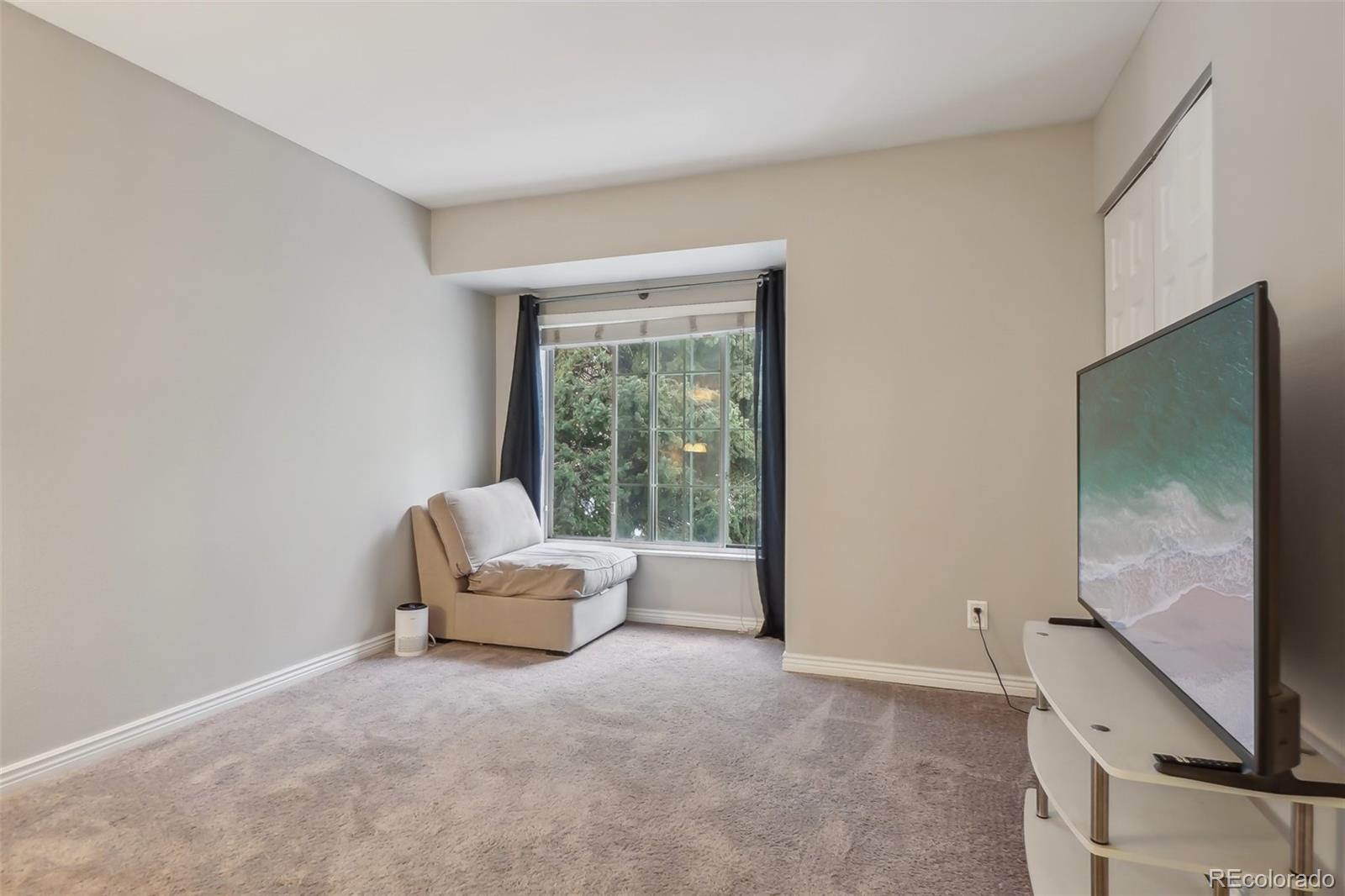 MLS Image #12 for 1818 s quebec way,denver, Colorado
