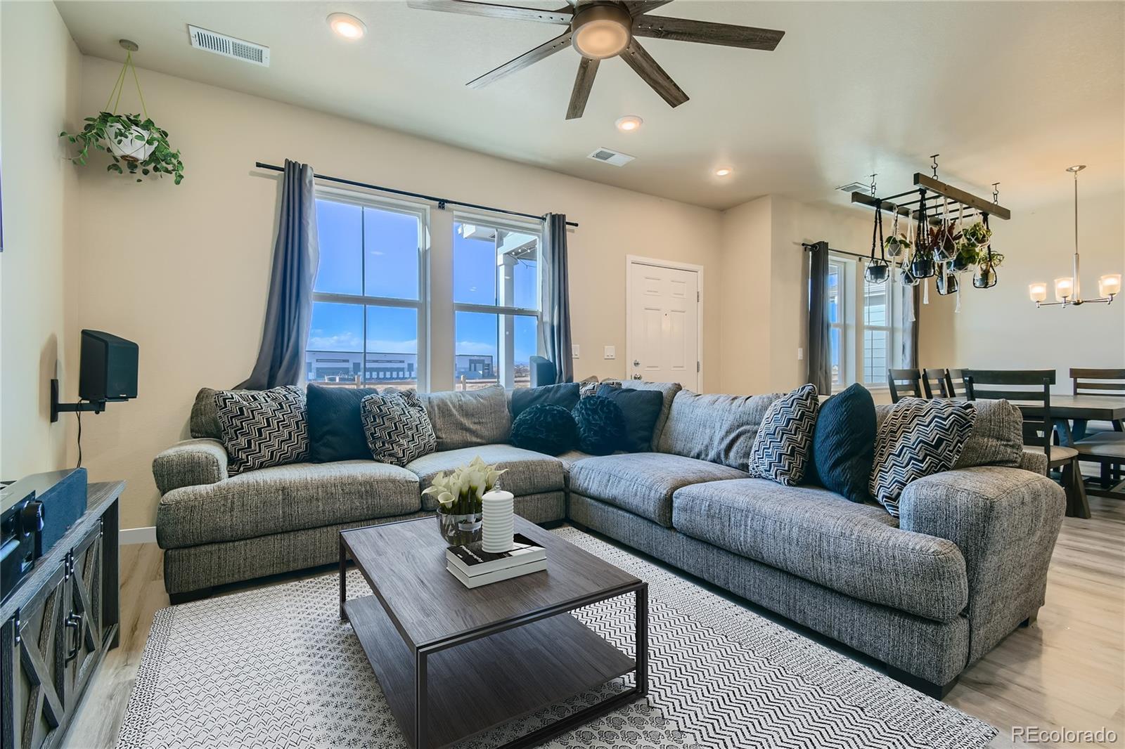 MLS Image #2 for 10565  paris street,commerce city, Colorado