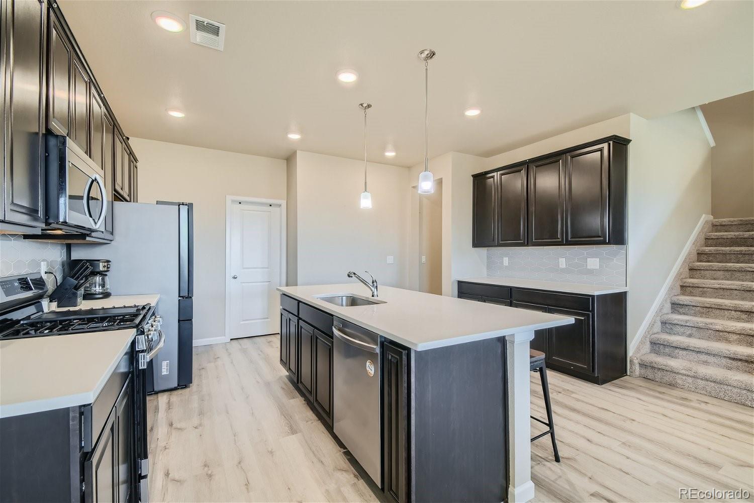 MLS Image #3 for 10565  paris street,commerce city, Colorado