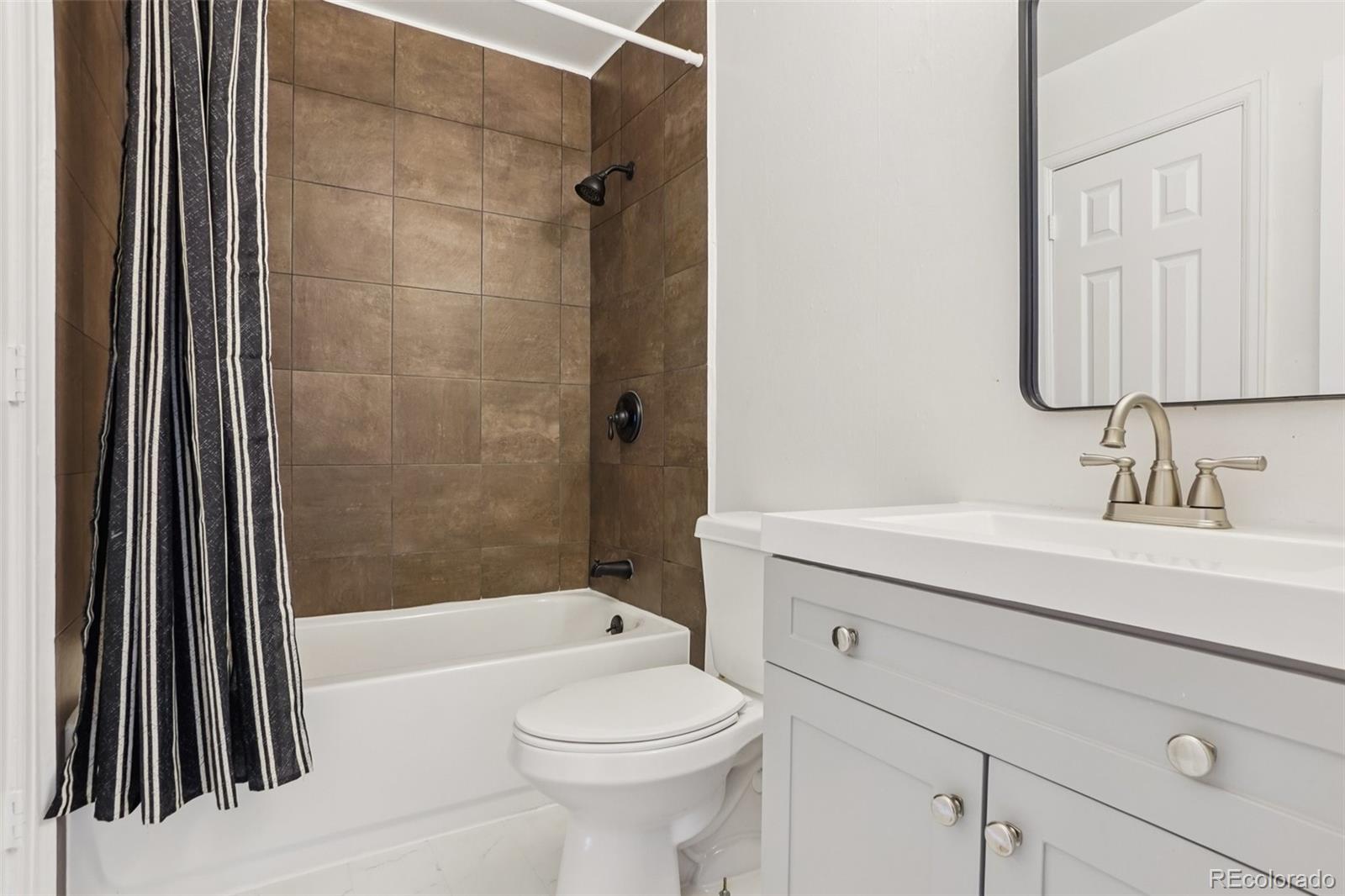MLS Image #10 for 20503 e batavia place,aurora, Colorado
