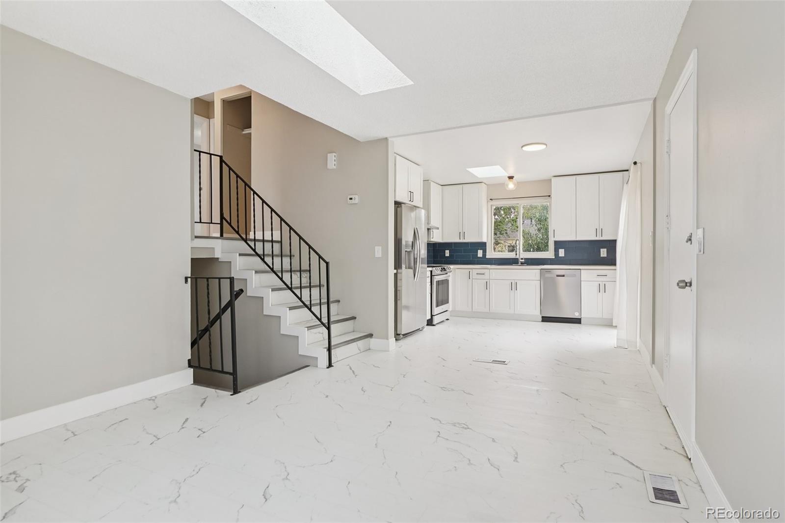 MLS Image #3 for 20503 e batavia place,aurora, Colorado