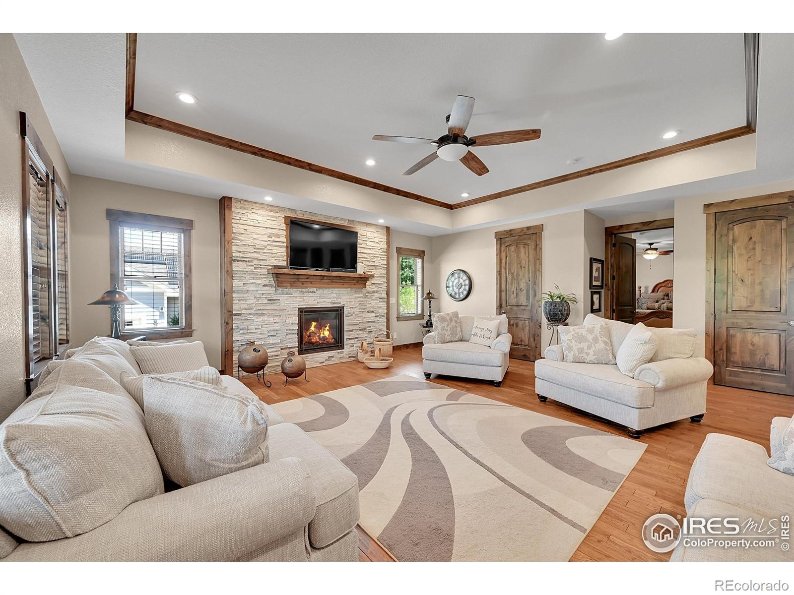 MLS Image #5 for 608  riverside court,greeley, Colorado