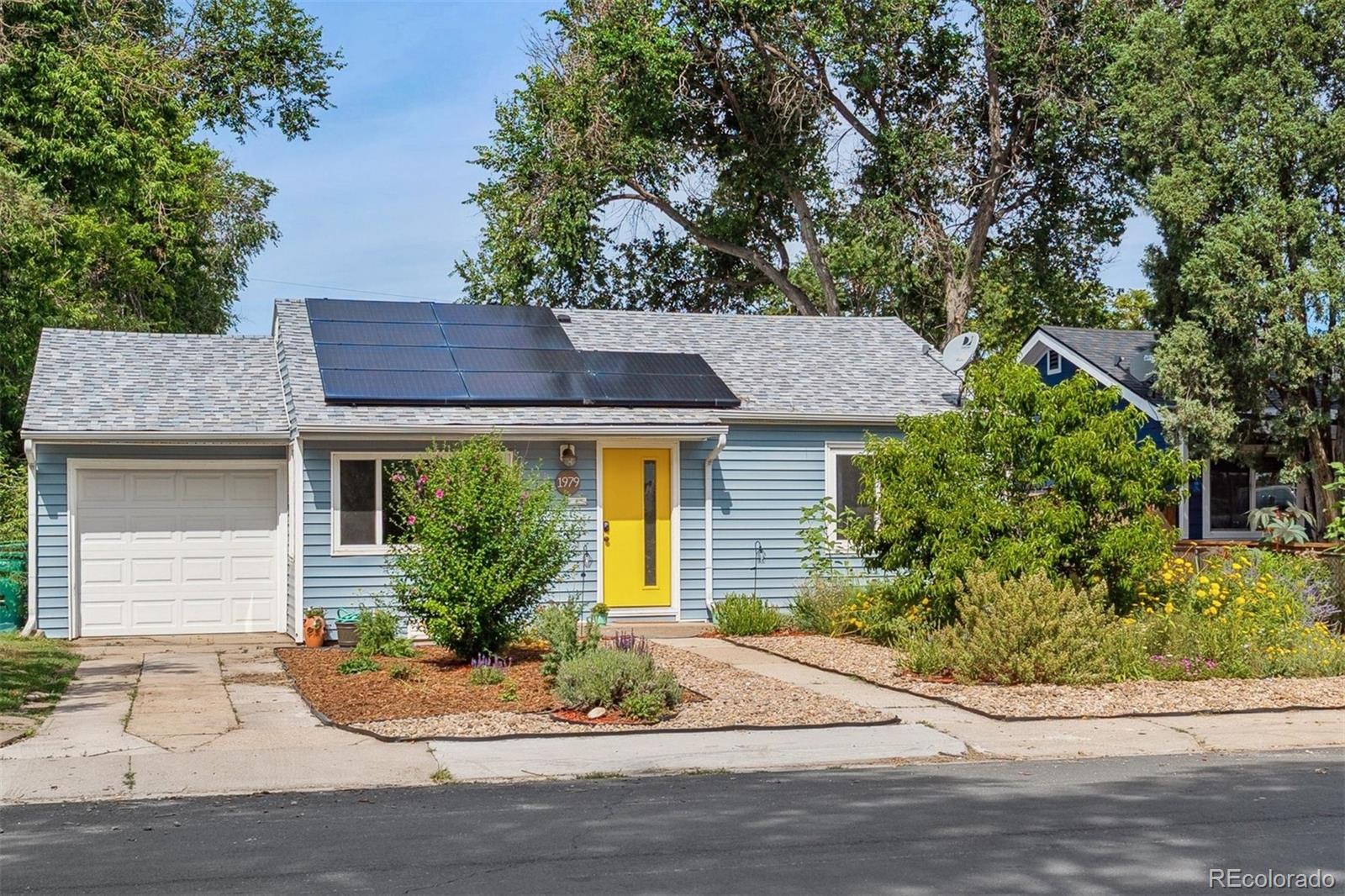 CMA Image for 1979  Geneva Street,Aurora, Colorado