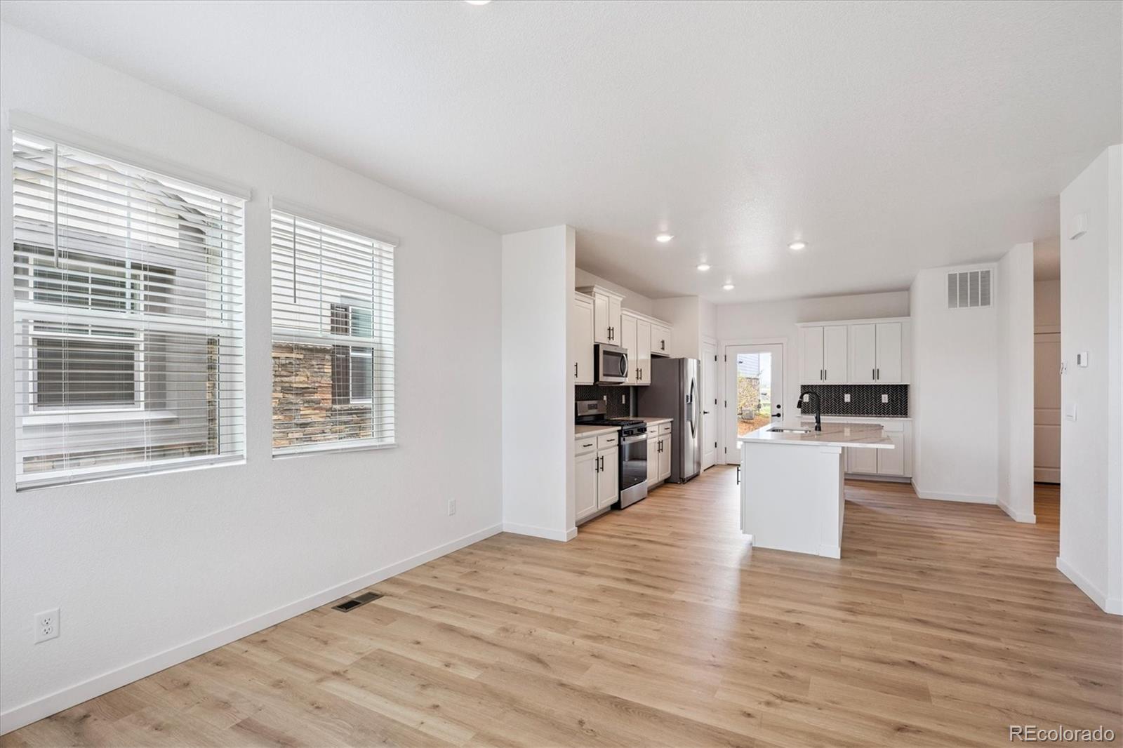 MLS Image #9 for 682 n shawnee street,aurora, Colorado