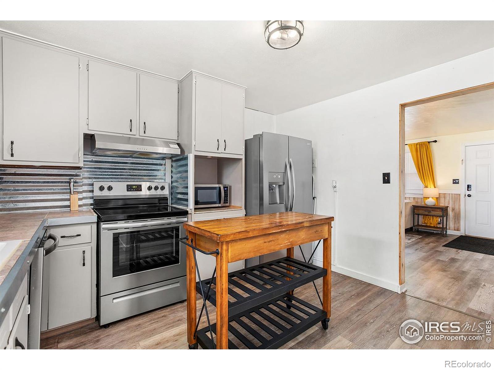 MLS Image #10 for 1064 e 1st street,loveland, Colorado