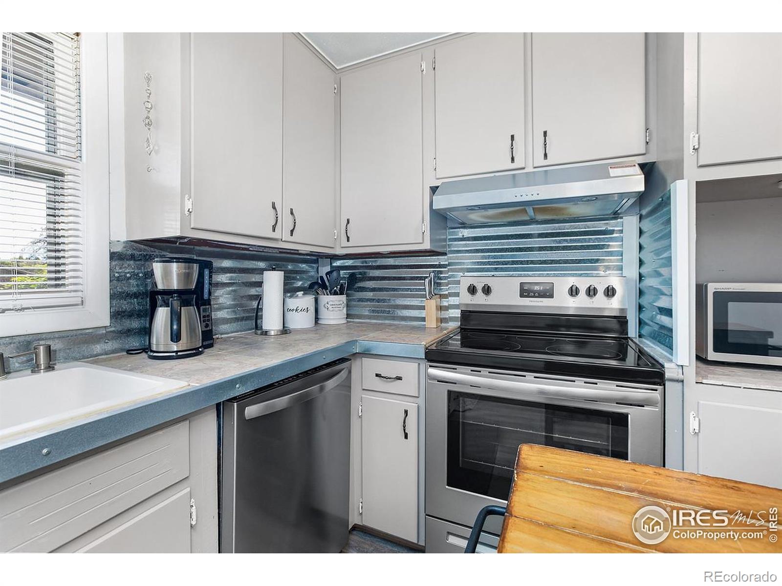 MLS Image #12 for 1064 e 1st street,loveland, Colorado