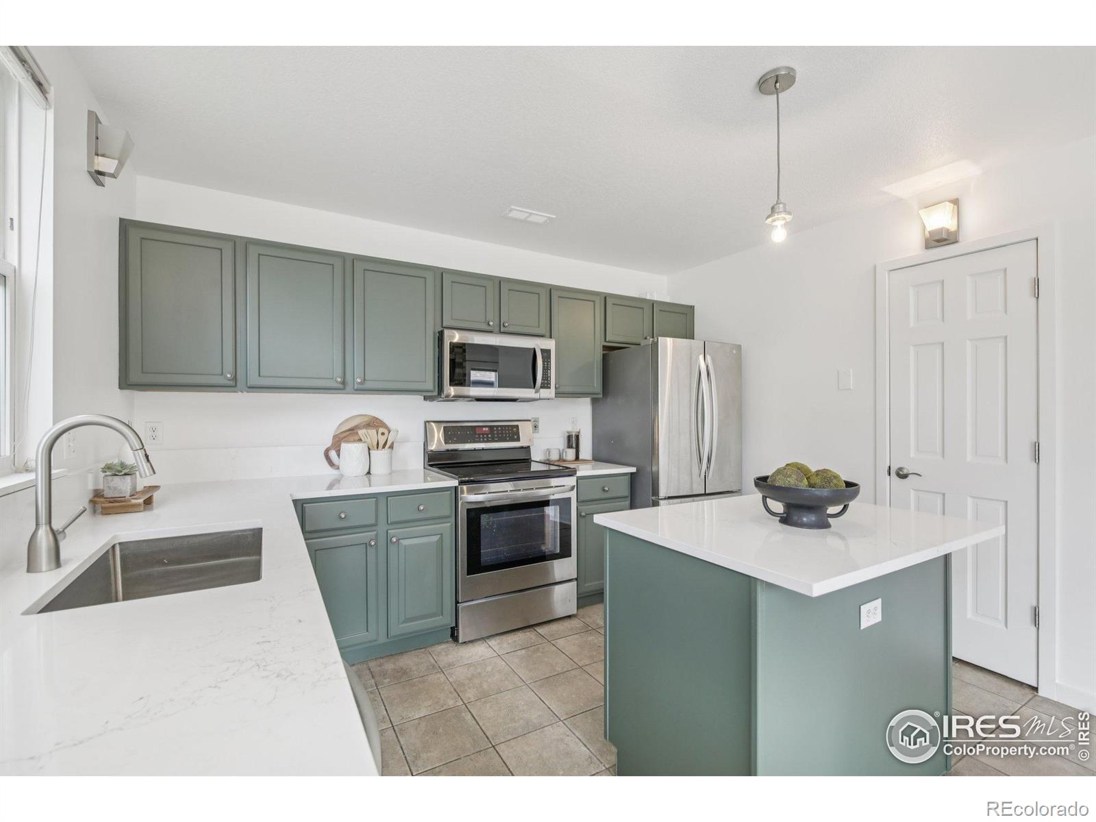 MLS Image #12 for 133  mesa circle,lafayette, Colorado