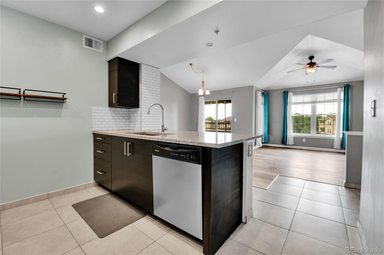 MLS Image #3 for 12816  ironstone way,parker, Colorado