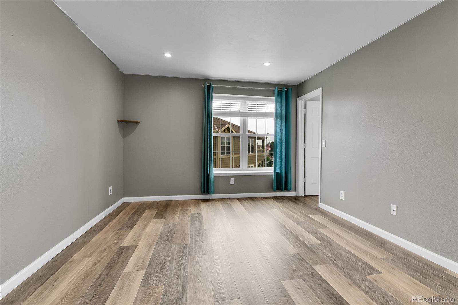 MLS Image #7 for 12816  ironstone way,parker, Colorado