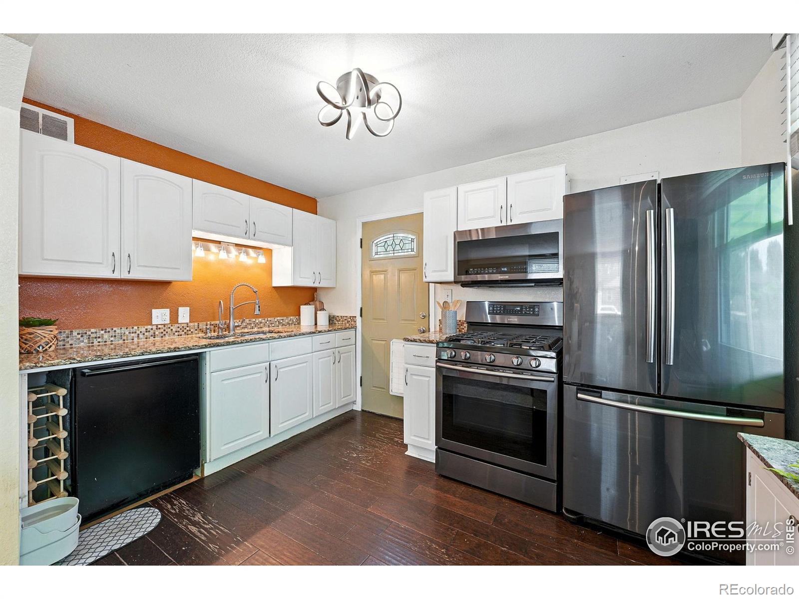 MLS Image #8 for 2080 s king street,denver, Colorado