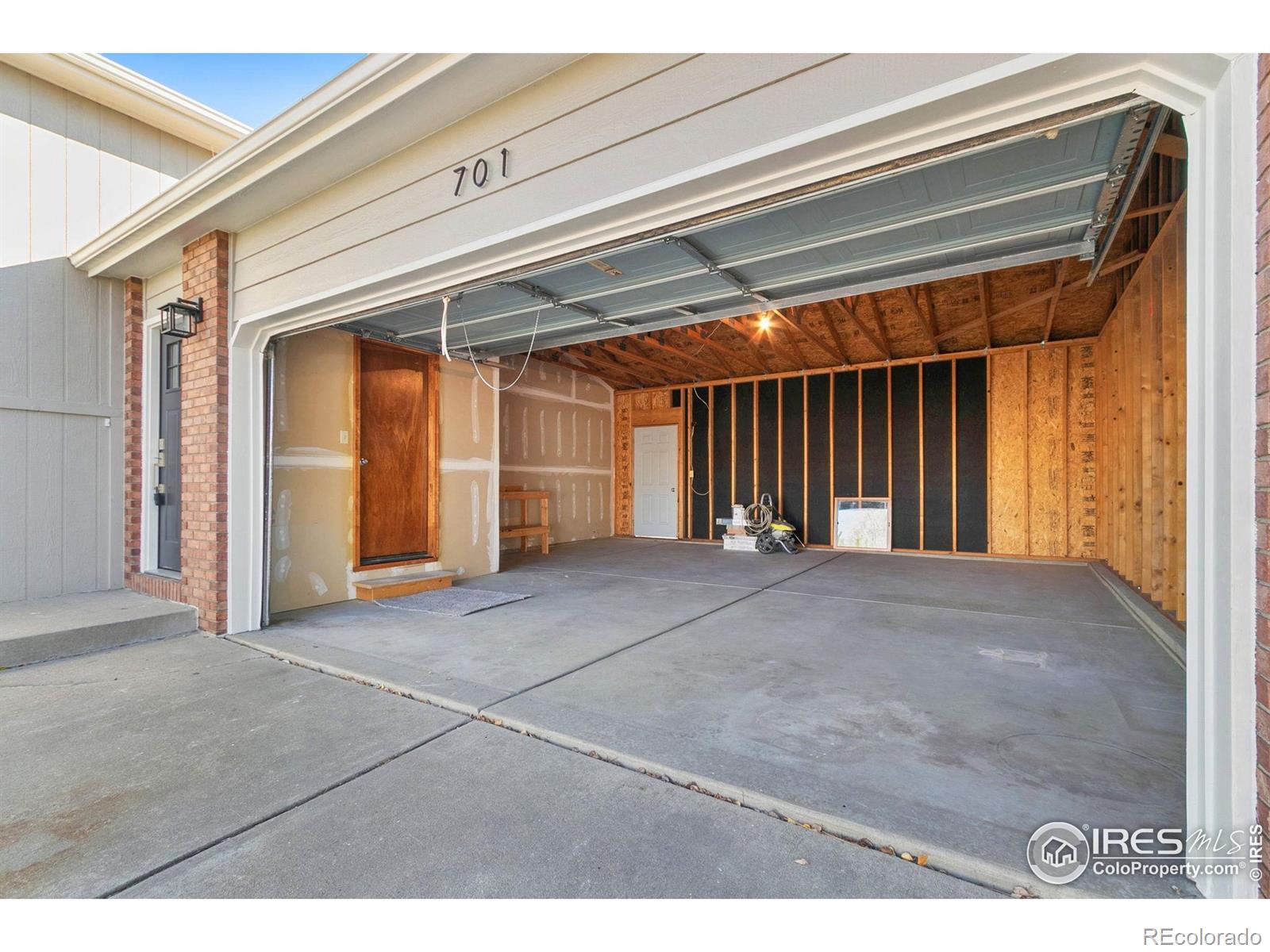 MLS Image #19 for 701  blue mountain drive,fort collins, Colorado