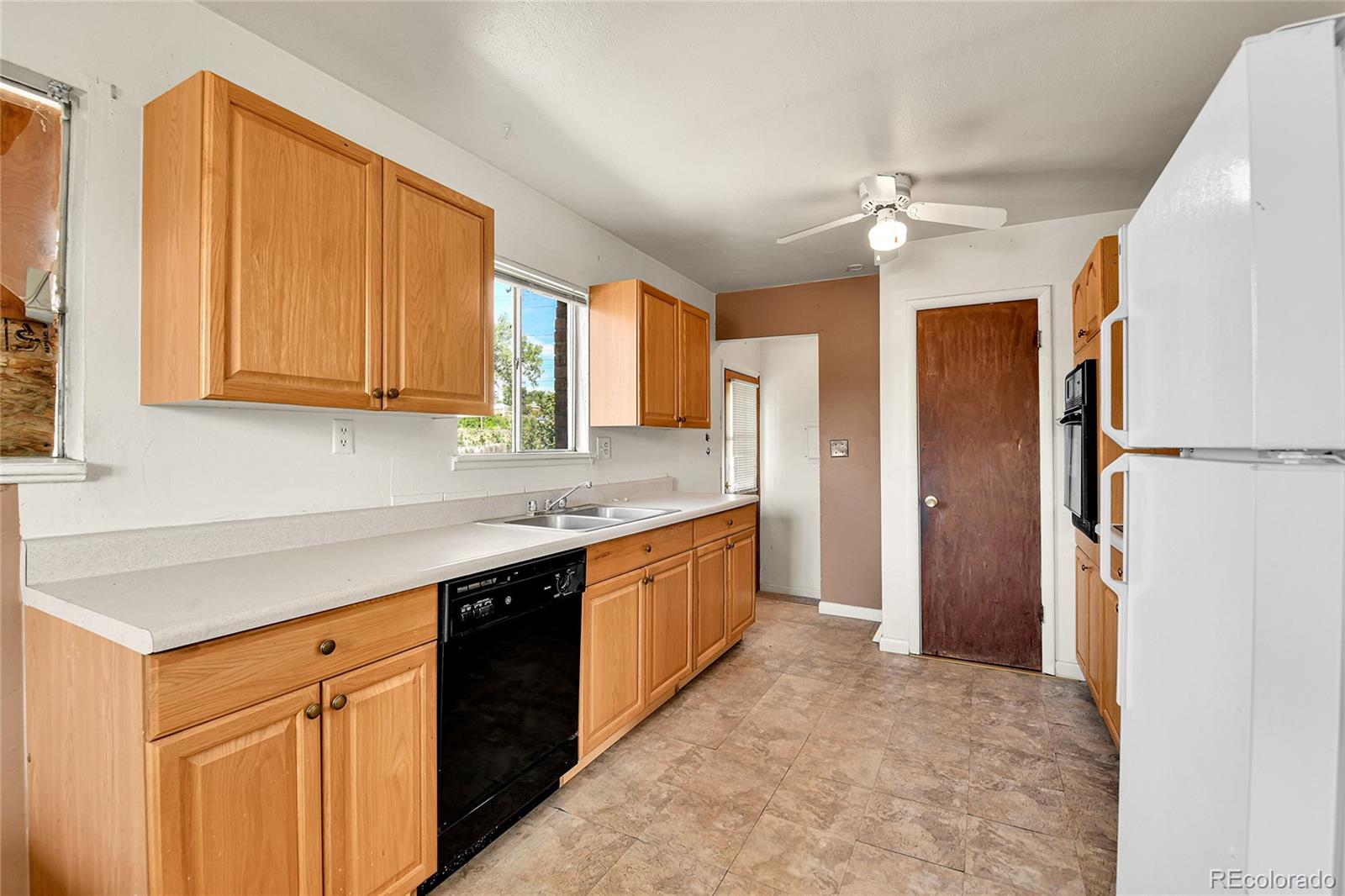 MLS Image #4 for 9181  aspen drive,thornton, Colorado