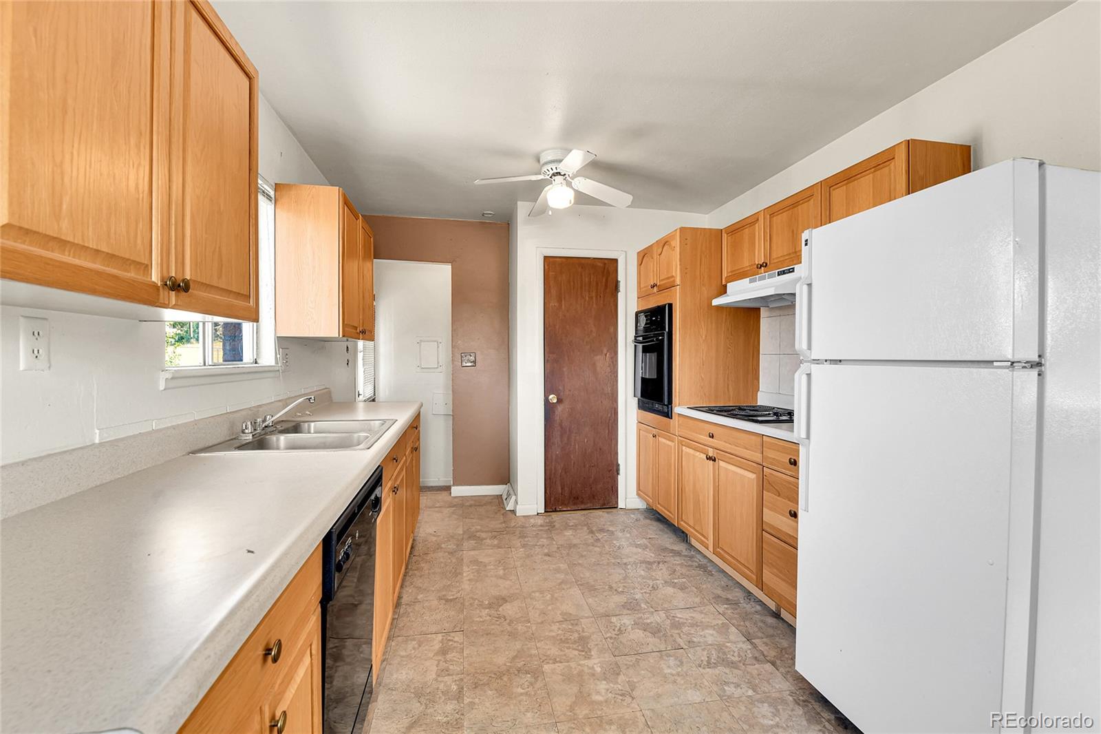 MLS Image #5 for 9181  aspen drive,thornton, Colorado