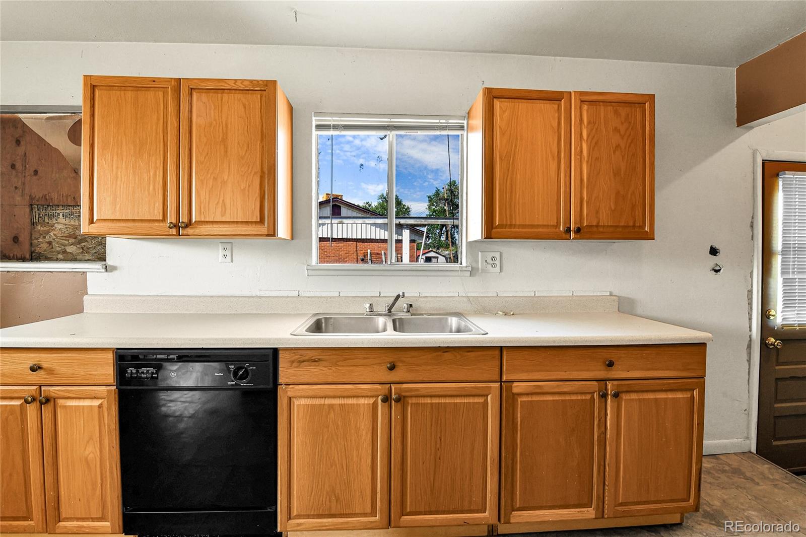 MLS Image #7 for 9181  aspen drive,thornton, Colorado