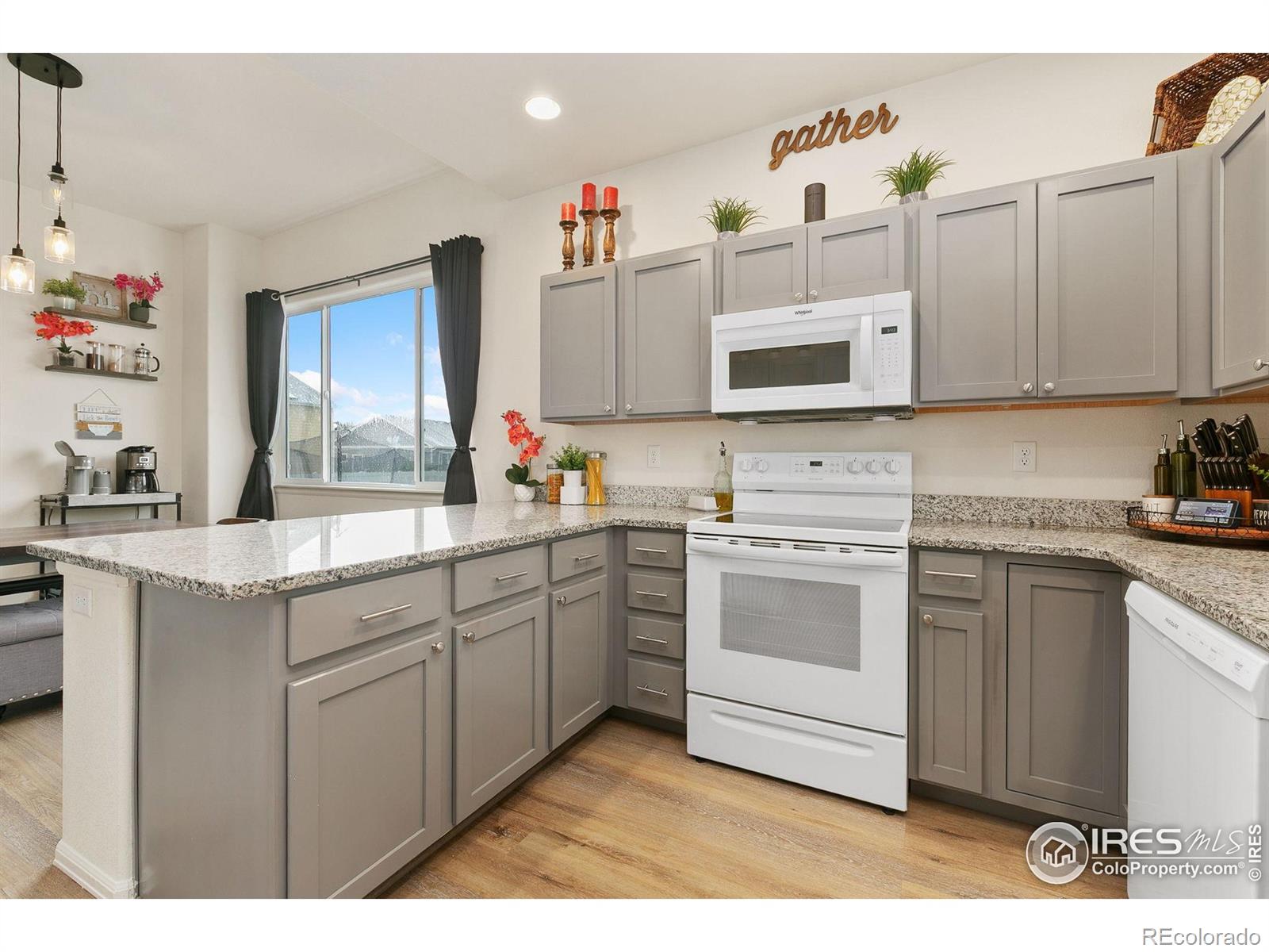 MLS Image #6 for 725  mt evans avenue,severance, Colorado
