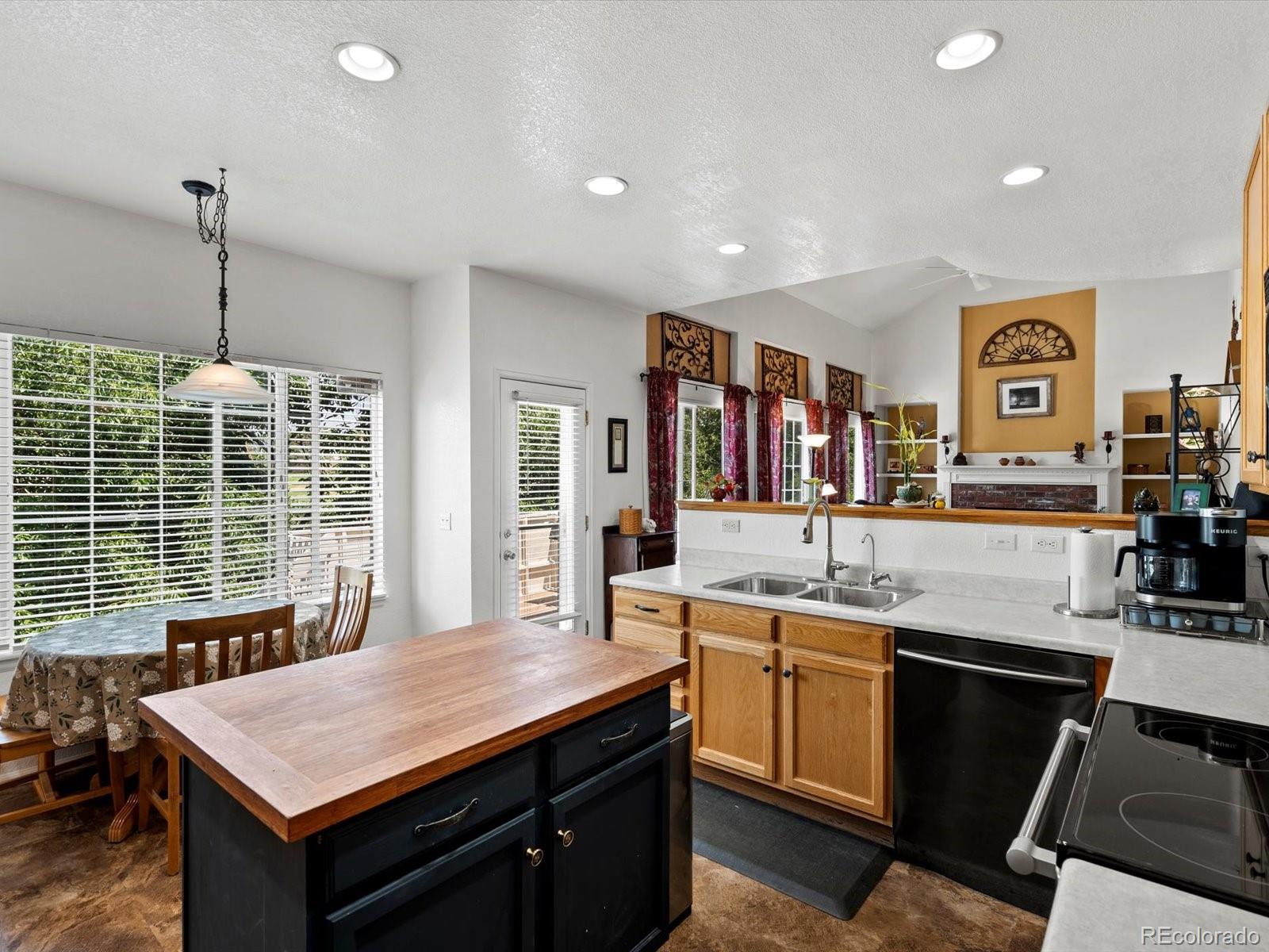 MLS Image #6 for 5504 s tibet street,aurora, Colorado