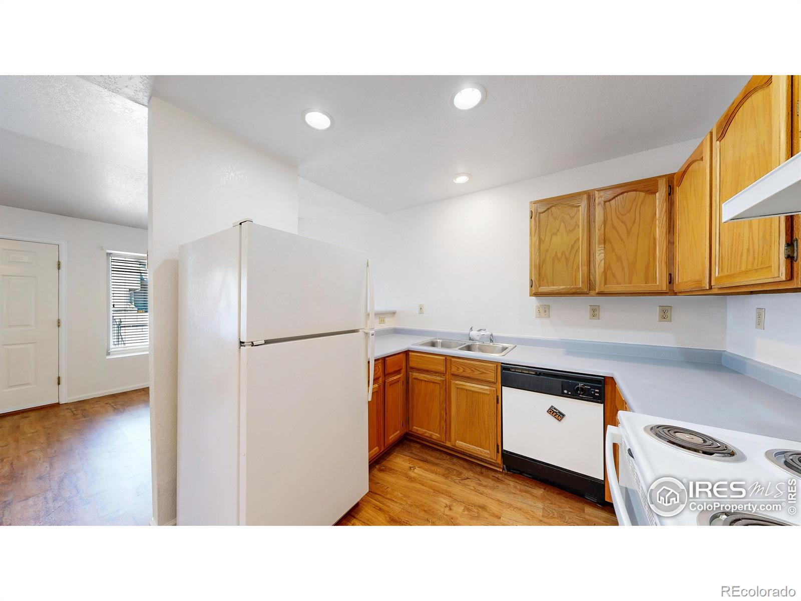 MLS Image #11 for 3025 w stuart street,fort collins, Colorado