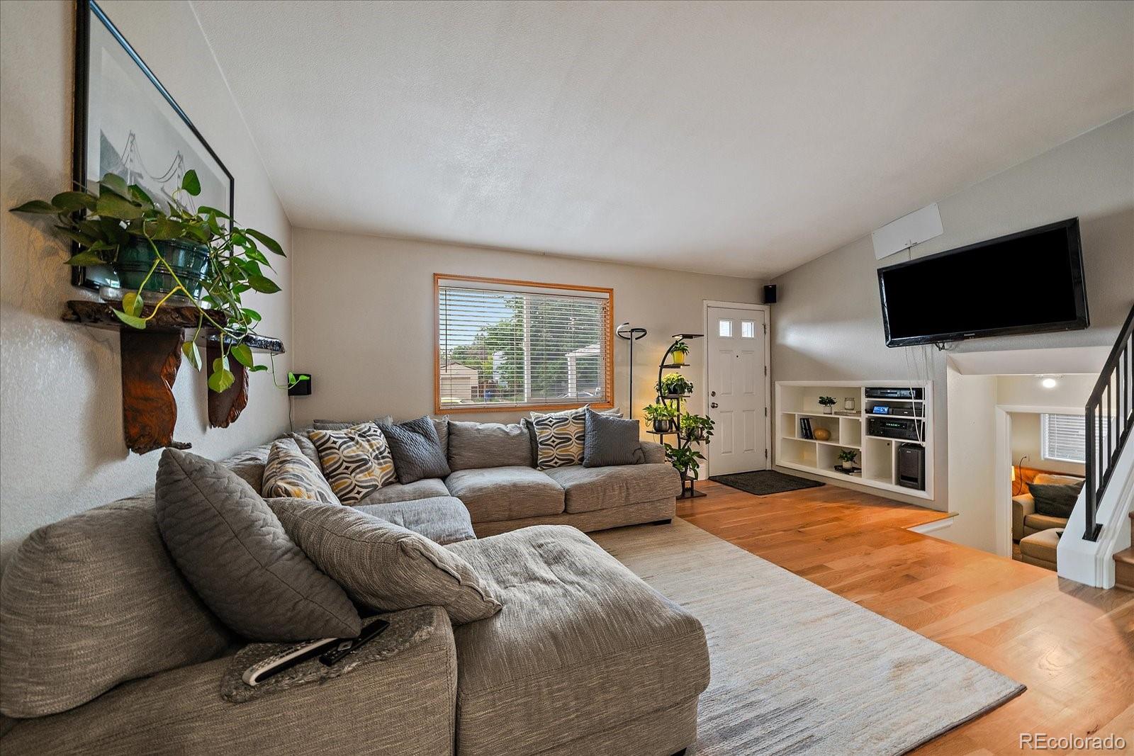 MLS Image #3 for 17836 e nassau place,aurora, Colorado