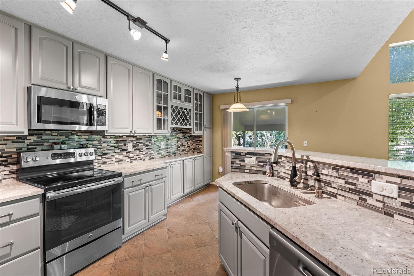 MLS Image #12 for 2337  gold dust lane,highlands ranch, Colorado