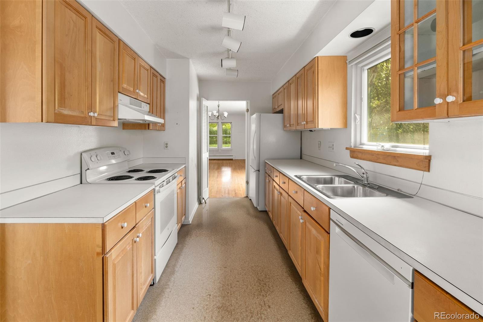MLS Image #12 for 769  olive street,denver, Colorado