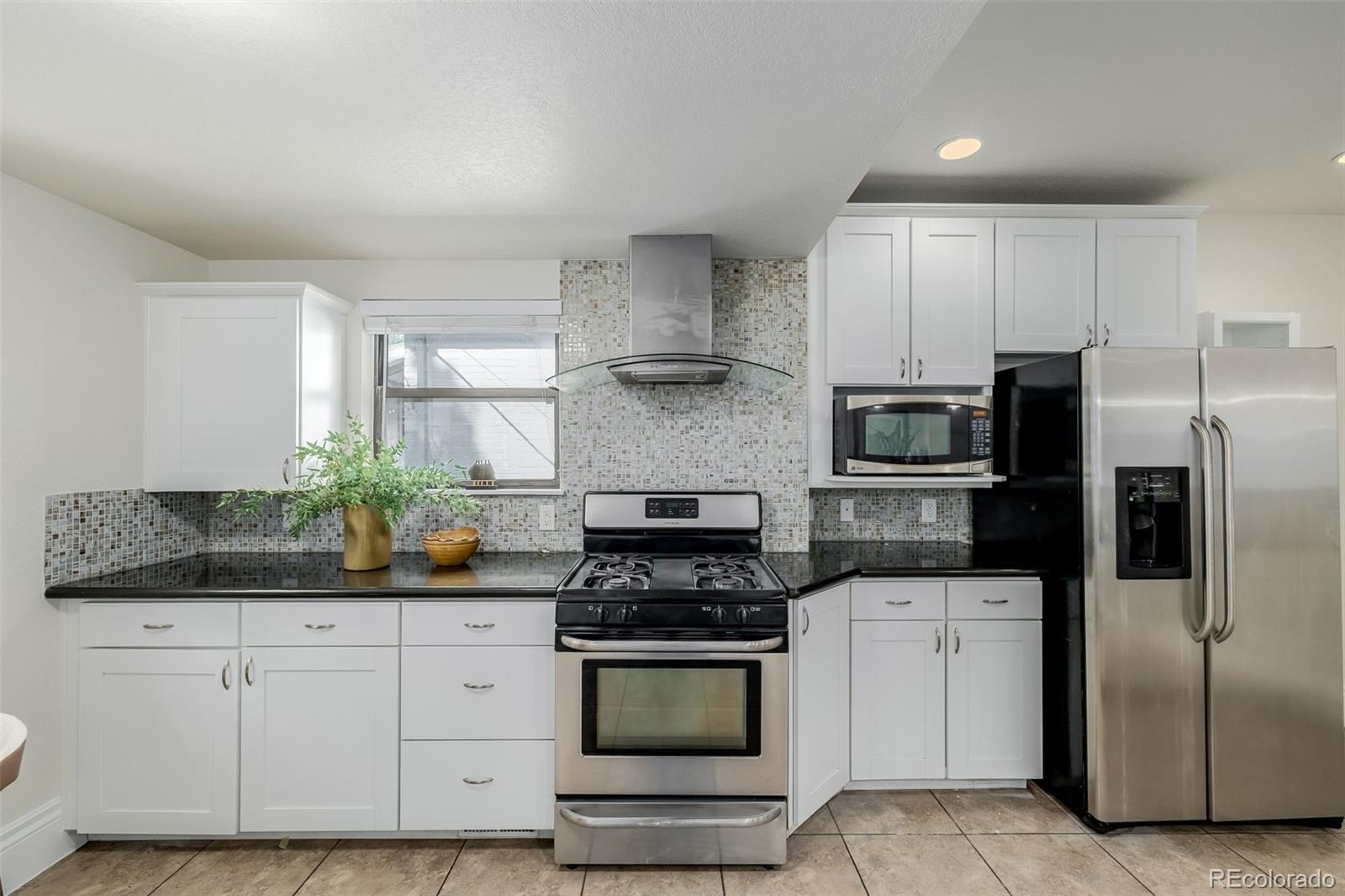 MLS Image #11 for 724 e 23rd avenue,denver, Colorado