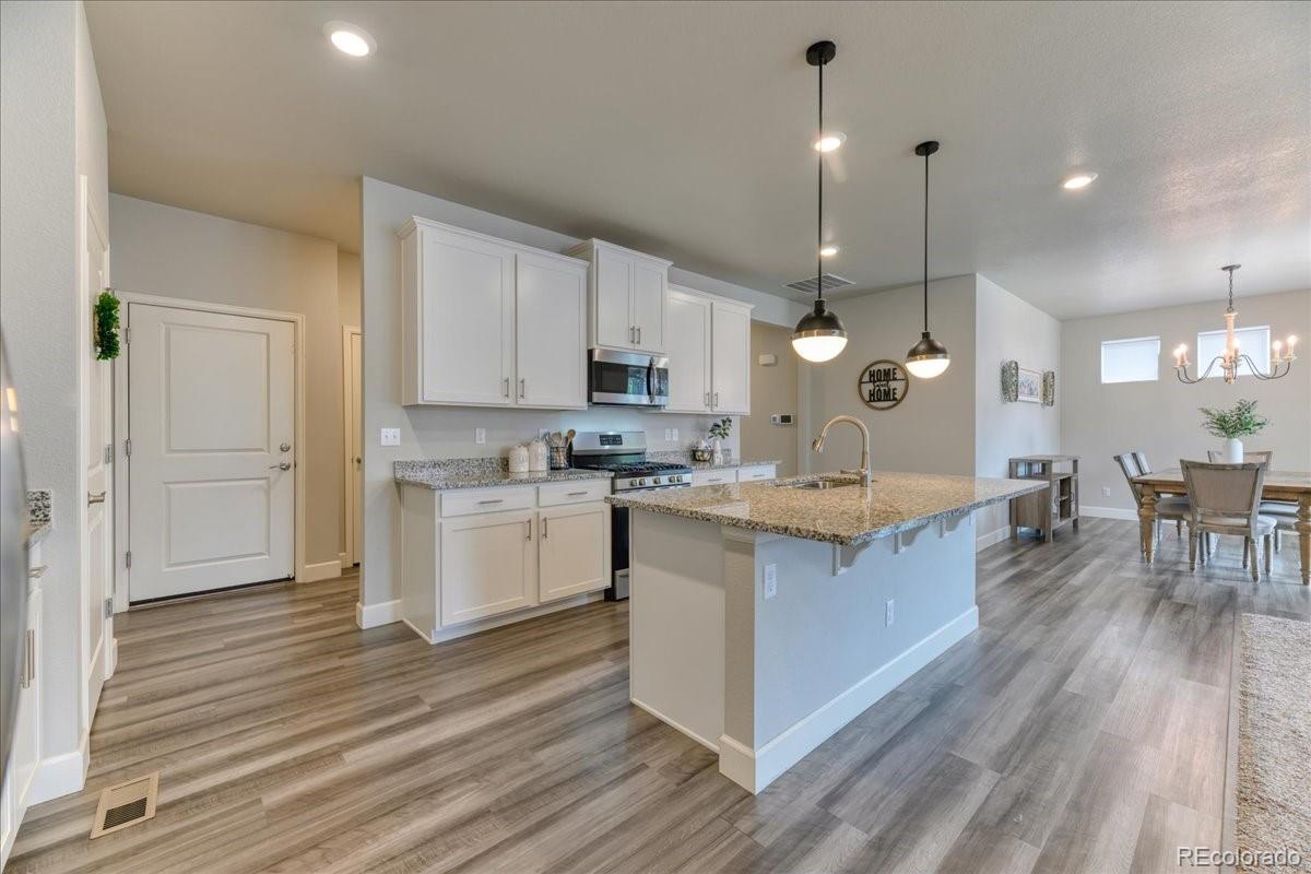 MLS Image #10 for 561  beaver creek court,brighton, Colorado