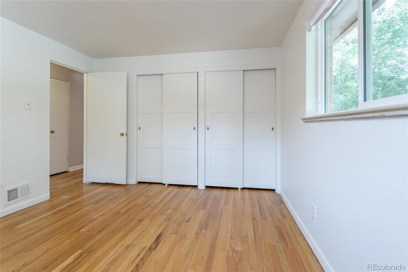 MLS Image #10 for 323  irving street,denver, Colorado