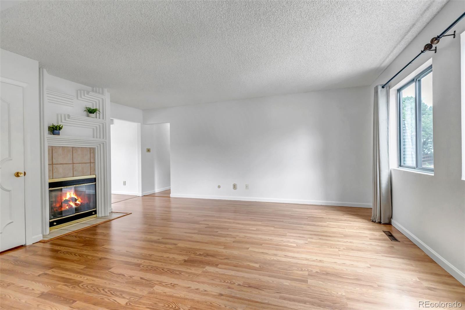 MLS Image #5 for 2963  mesa road,colorado springs, Colorado