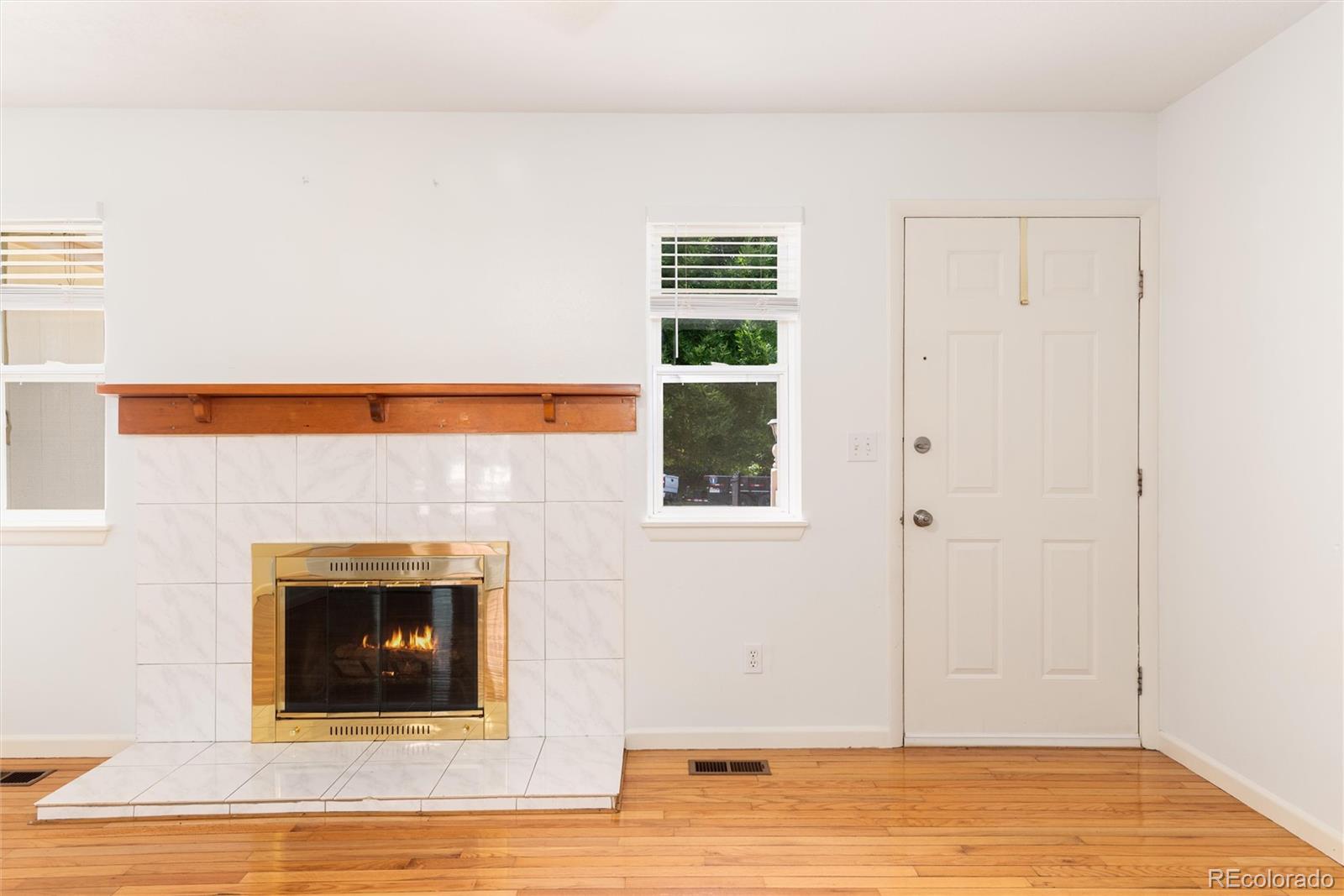 MLS Image #3 for 8566  cody court,arvada, Colorado