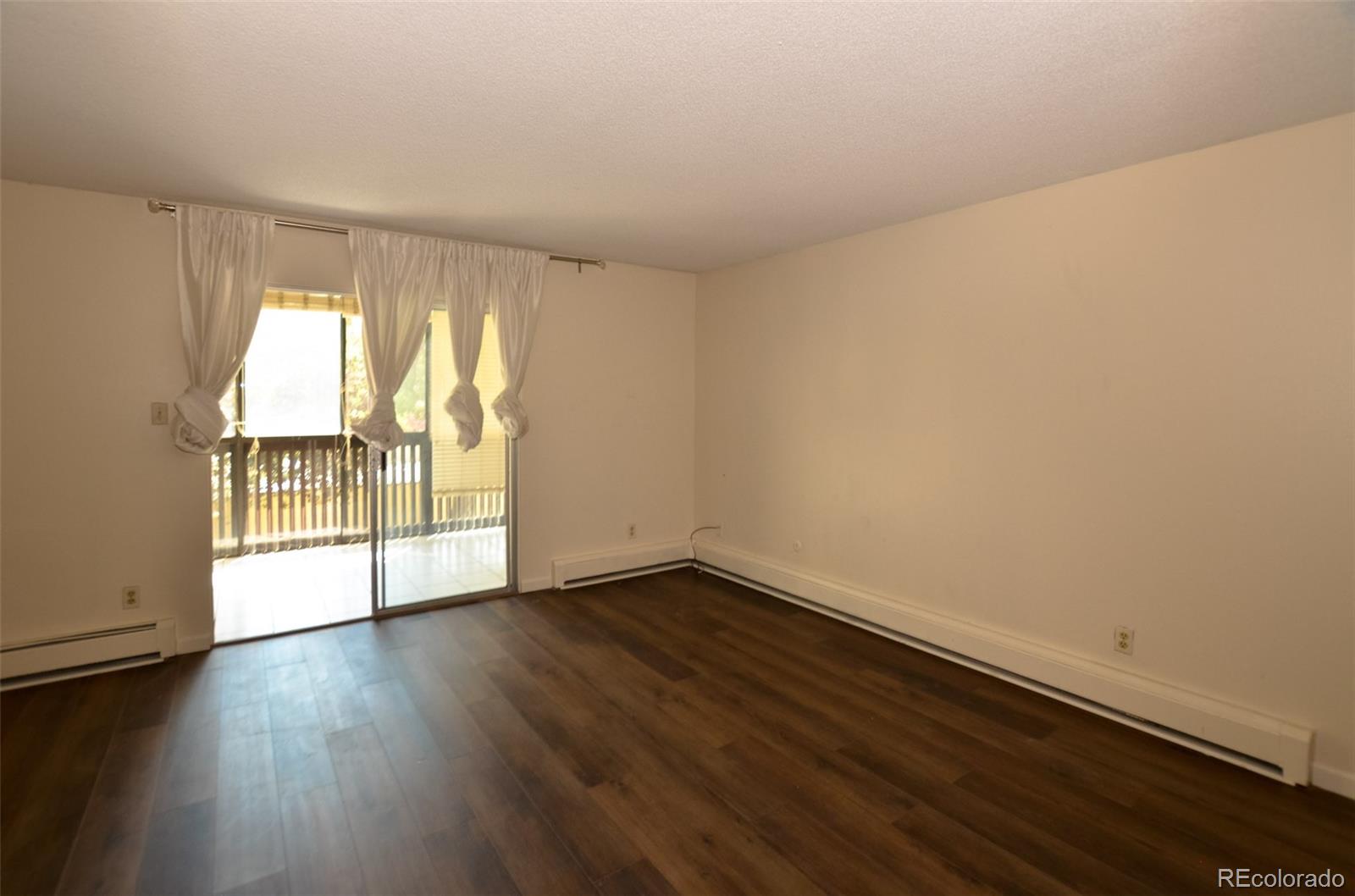 MLS Image #10 for 6940 e girard avenue,denver, Colorado