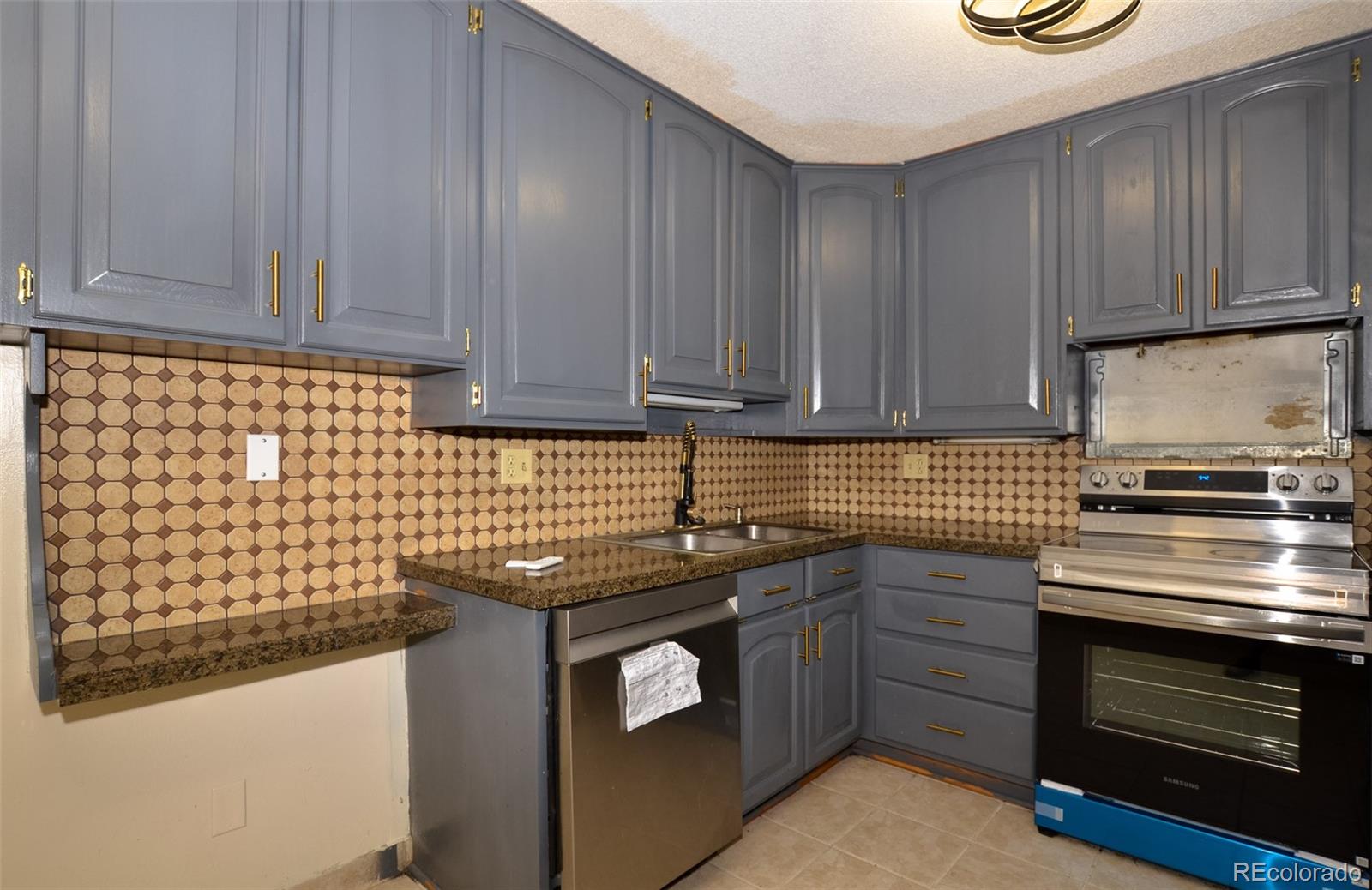 MLS Image #2 for 6940 e girard avenue,denver, Colorado