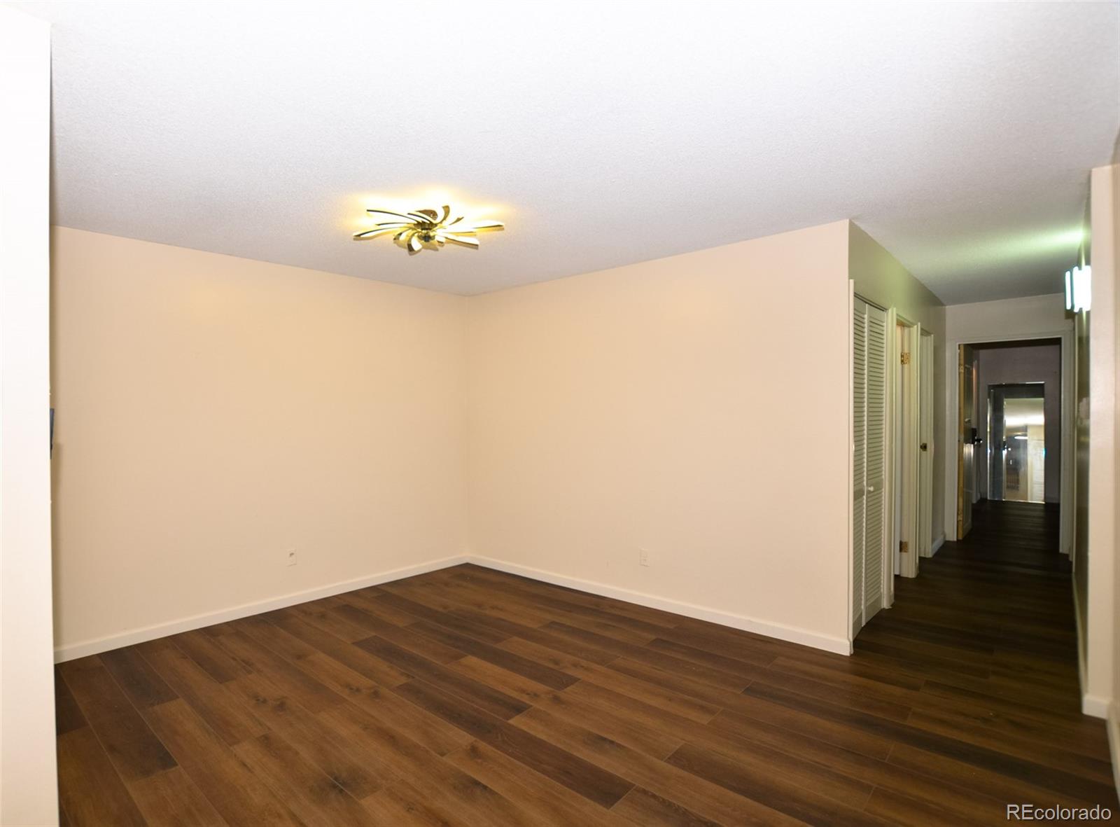 MLS Image #7 for 6940 e girard avenue,denver, Colorado