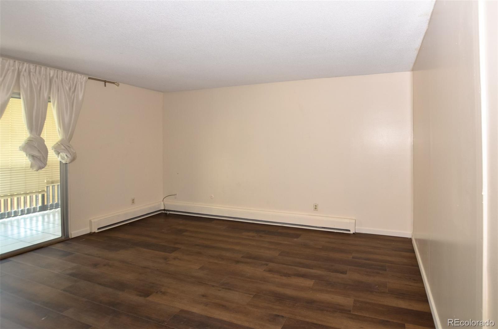 MLS Image #9 for 6940 e girard avenue,denver, Colorado