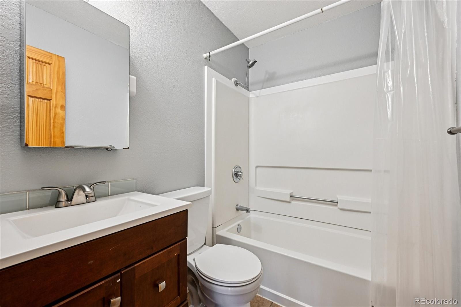 MLS Image #12 for 2438 w 35th avenue,denver, Colorado