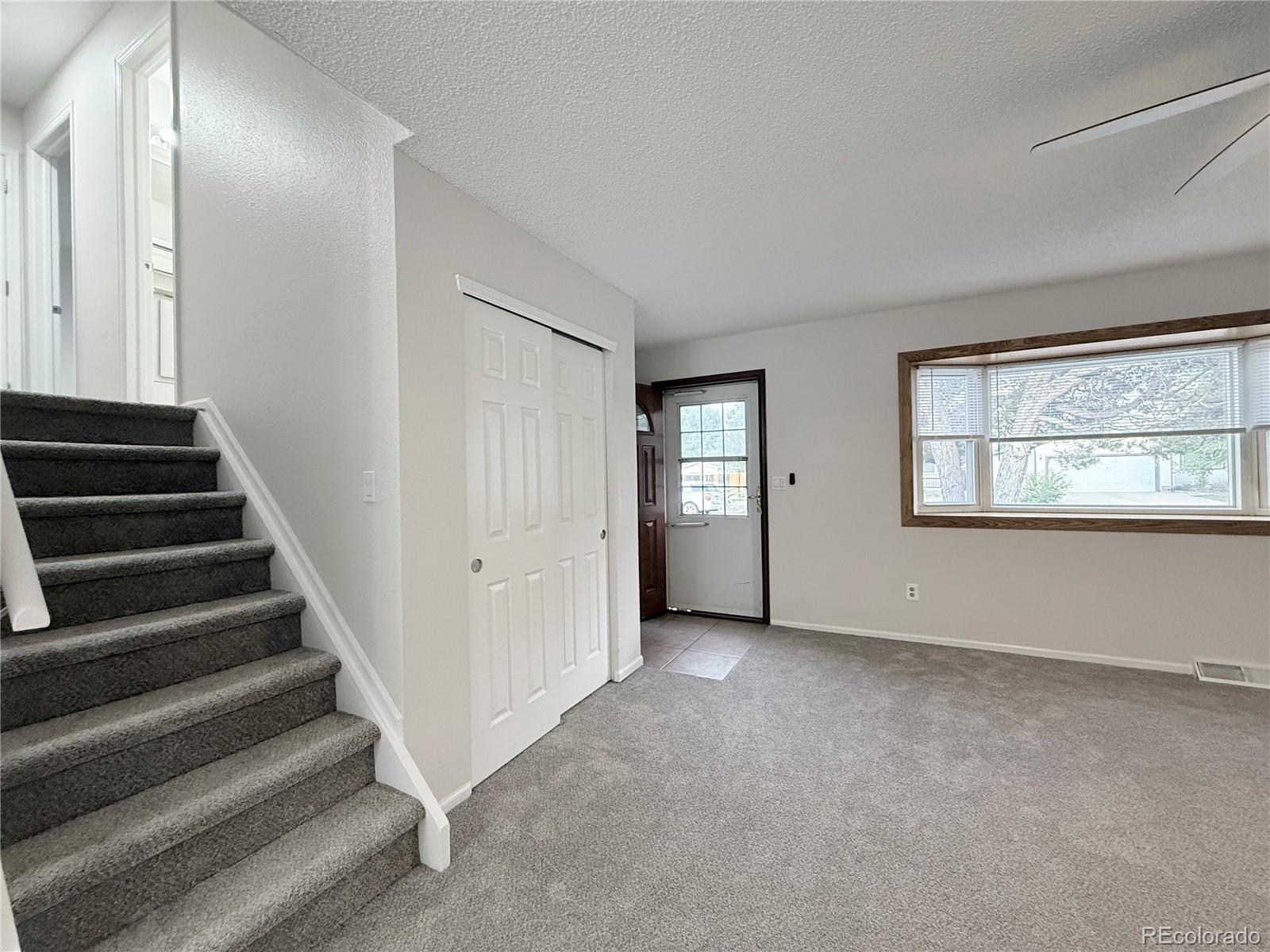 MLS Image #3 for 839 s leyden street,denver, Colorado