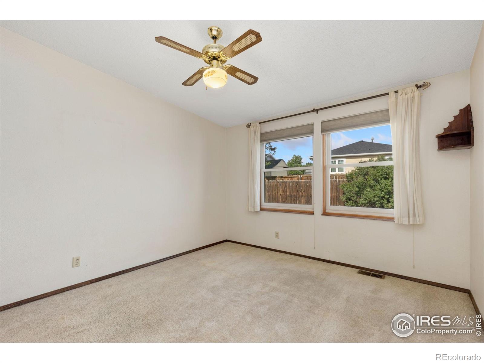 MLS Image #11 for 902  fir avenue,fort lupton, Colorado