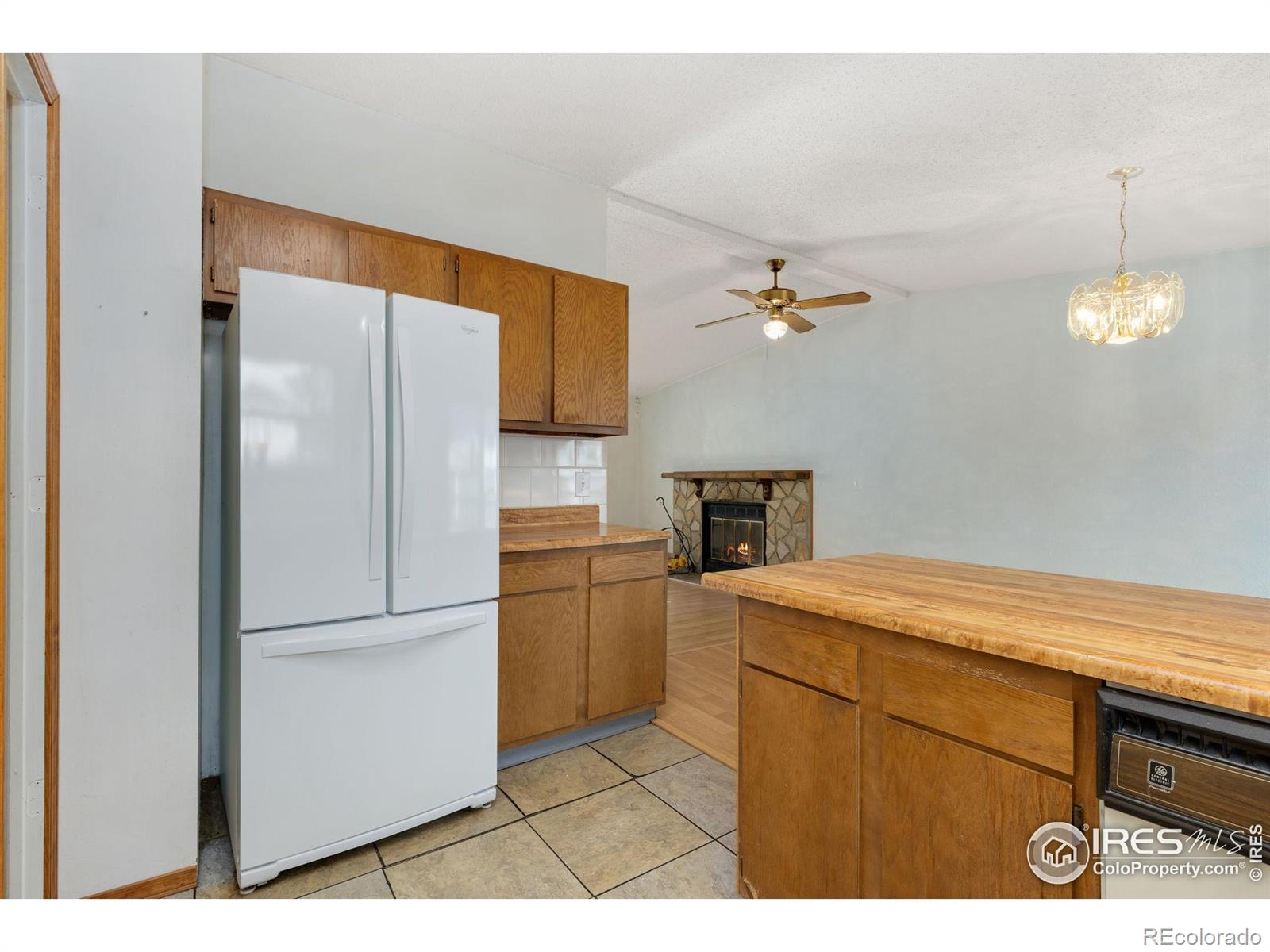 MLS Image #5 for 902  fir avenue,fort lupton, Colorado