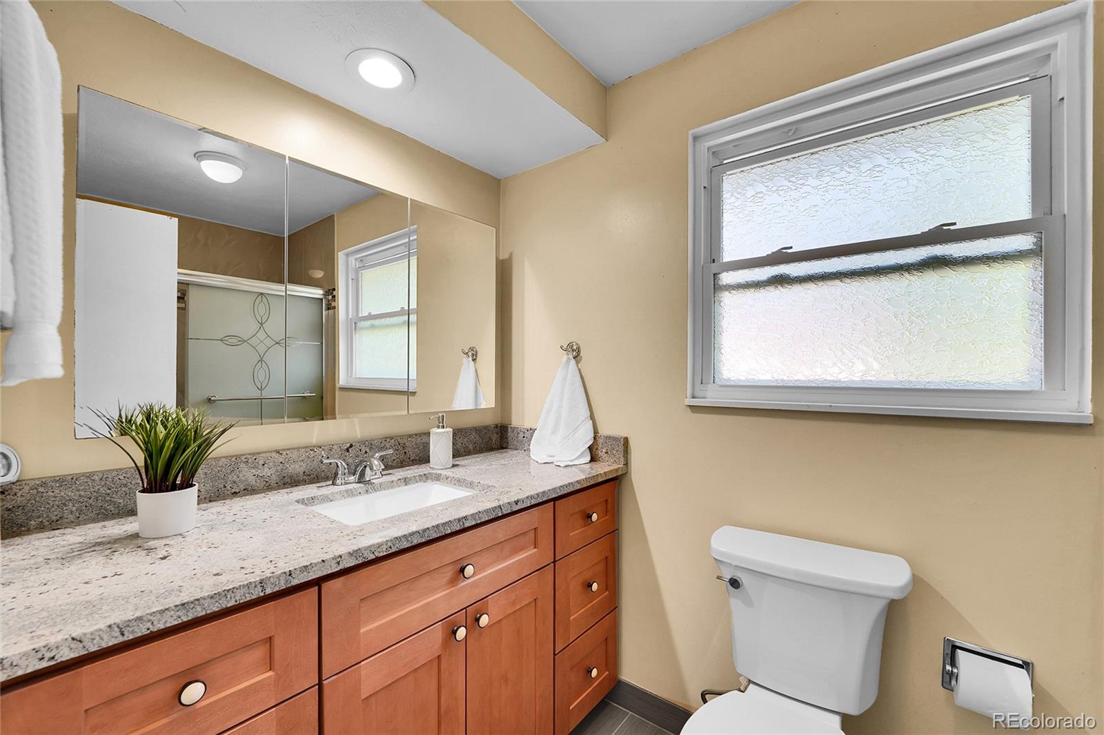MLS Image #27 for 7303 e mercer place,denver, Colorado