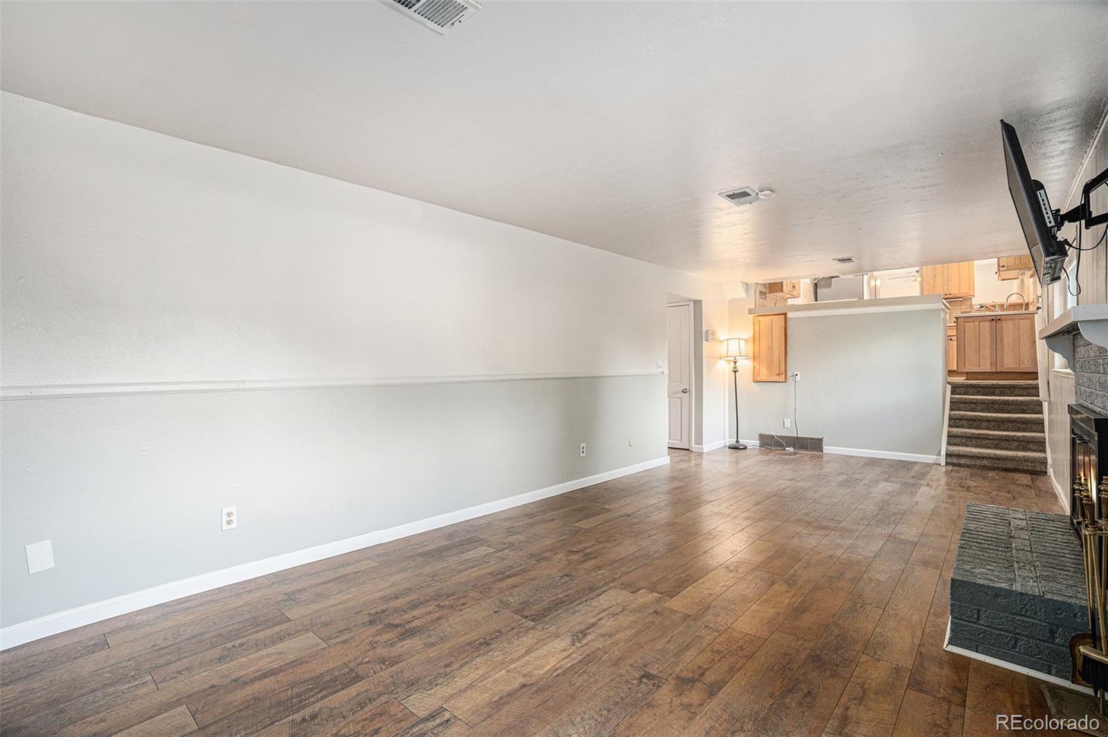 MLS Image #4 for 1293 s johnson way,lakewood, Colorado