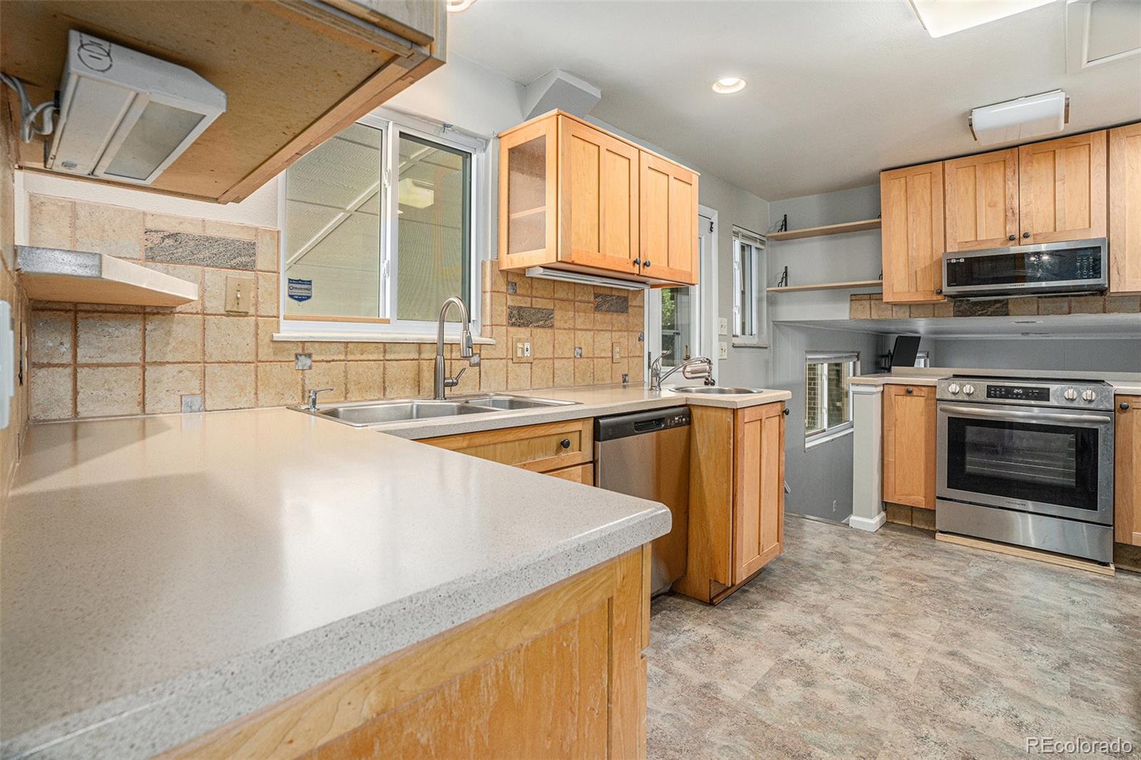 MLS Image #7 for 1293 s johnson way,lakewood, Colorado